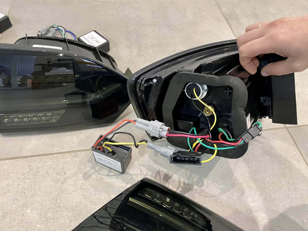 Задні LED ліхтарі стопи Volkswagen Jetta 6 2011-2014 у стилі Audi Black 3