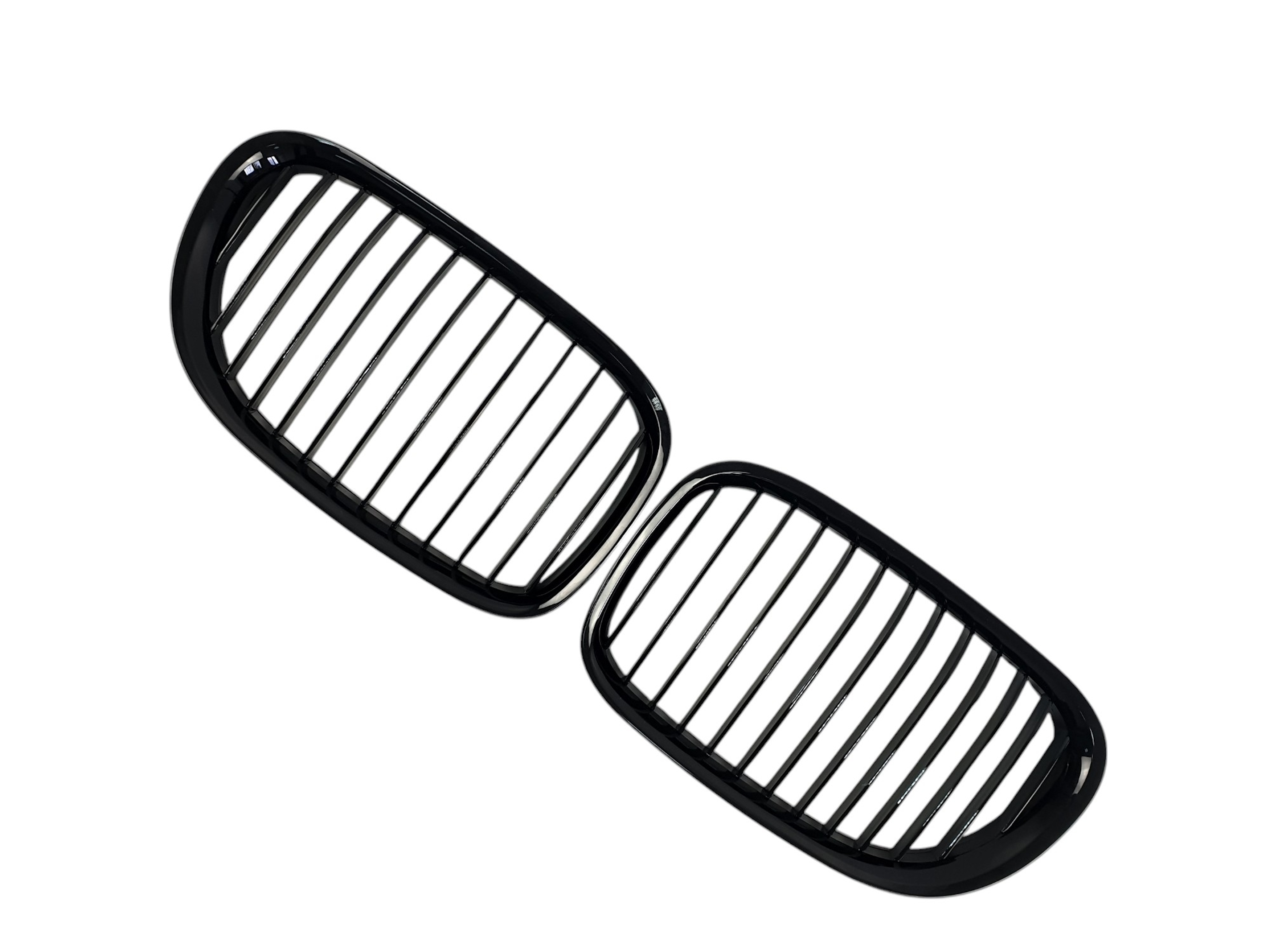 Ніздрі Чорний глянець (1 Bar) V2 на BMW 7 Series F01 / F02 2008-2015 року 3