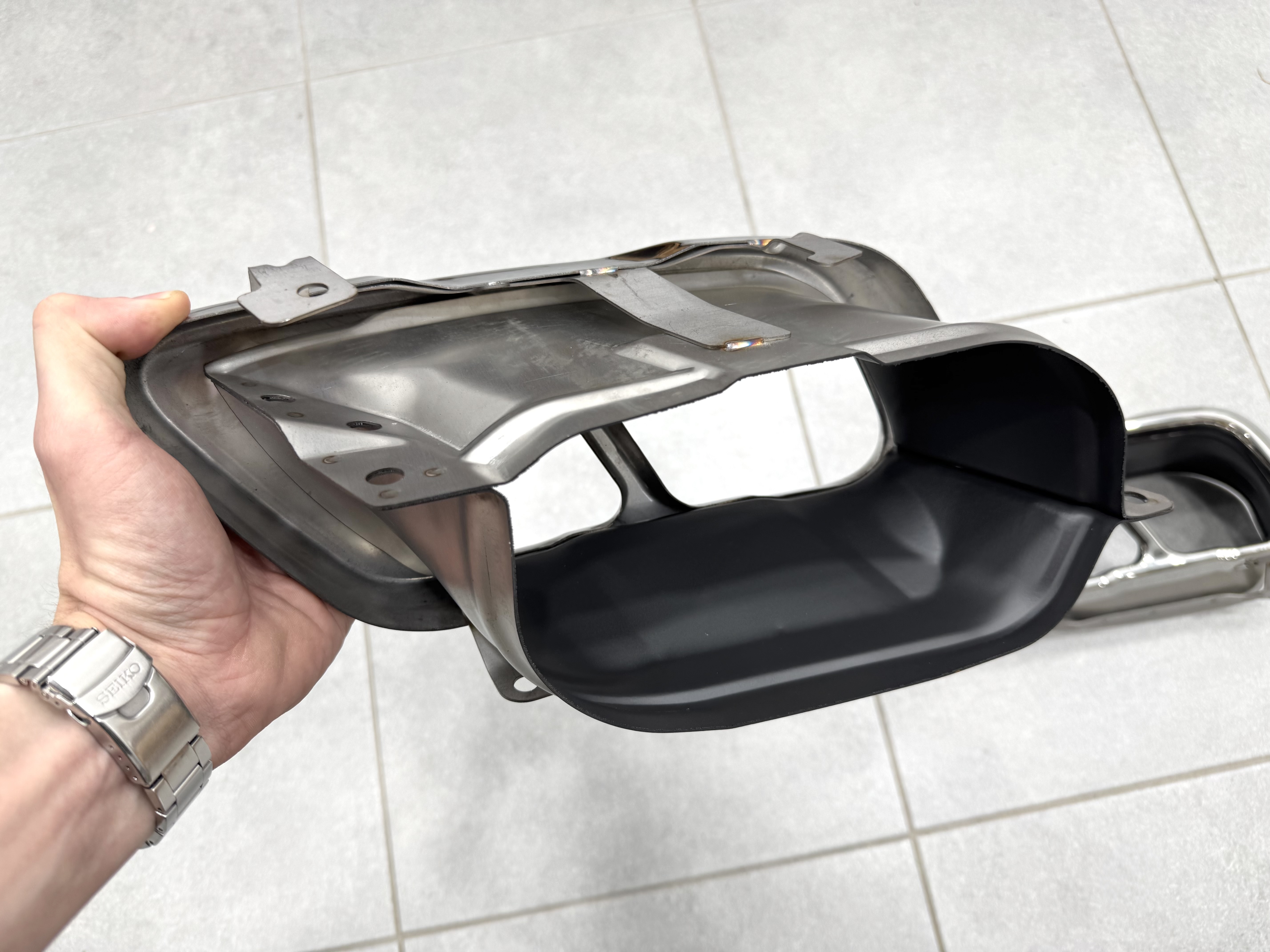 Насадки на вихлопні труби M50i LCI для BMW X5 G05 / X6 G06 / X7 G07 хром 5