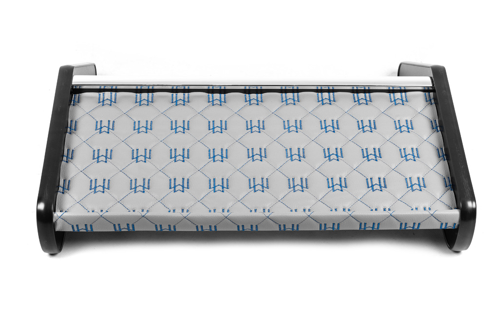 Полиця на панель (Maybach) 4