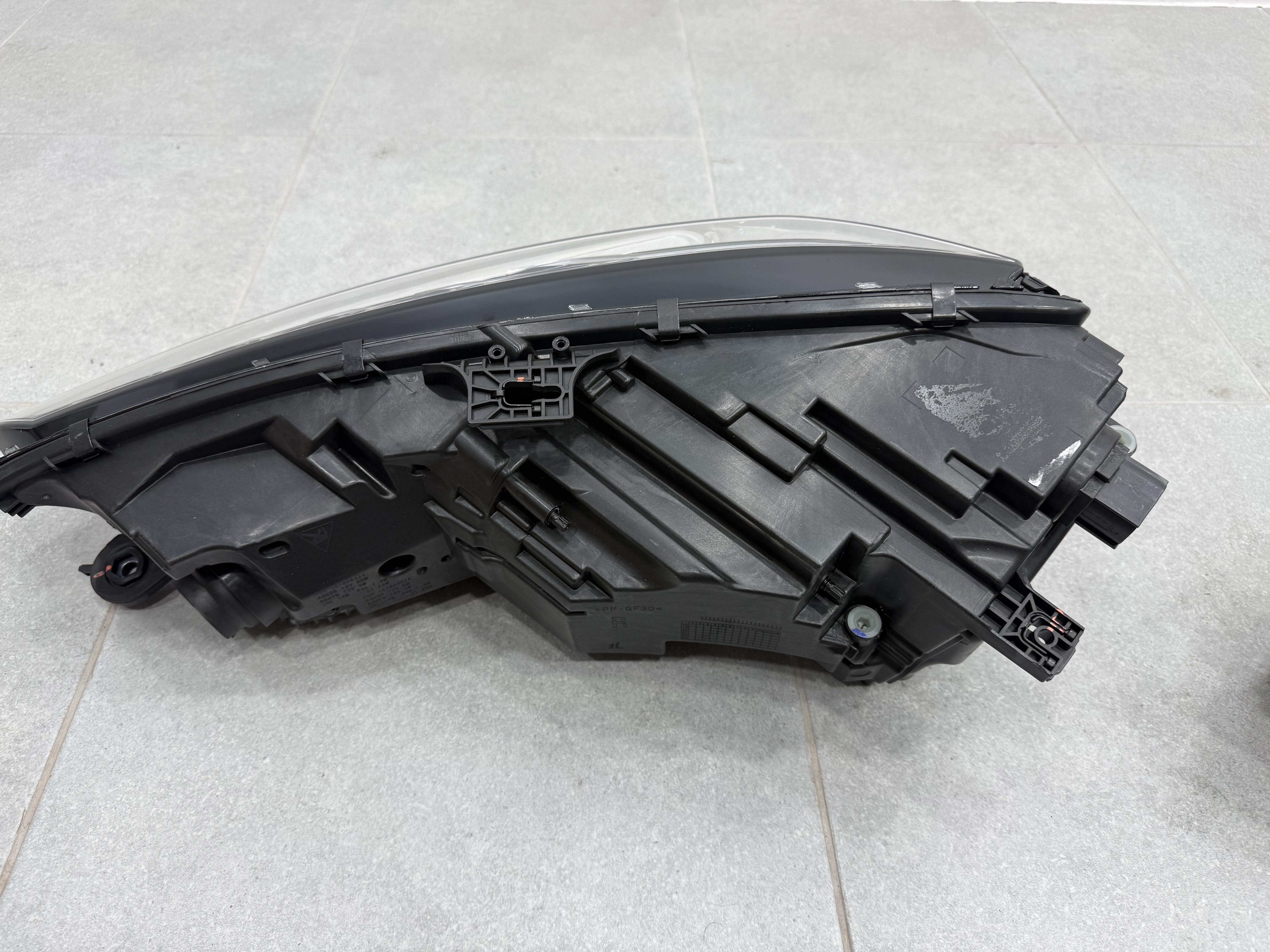 Фари LED для AUDI A4 B9 рестайлінг 2019-2024 2шт. 6