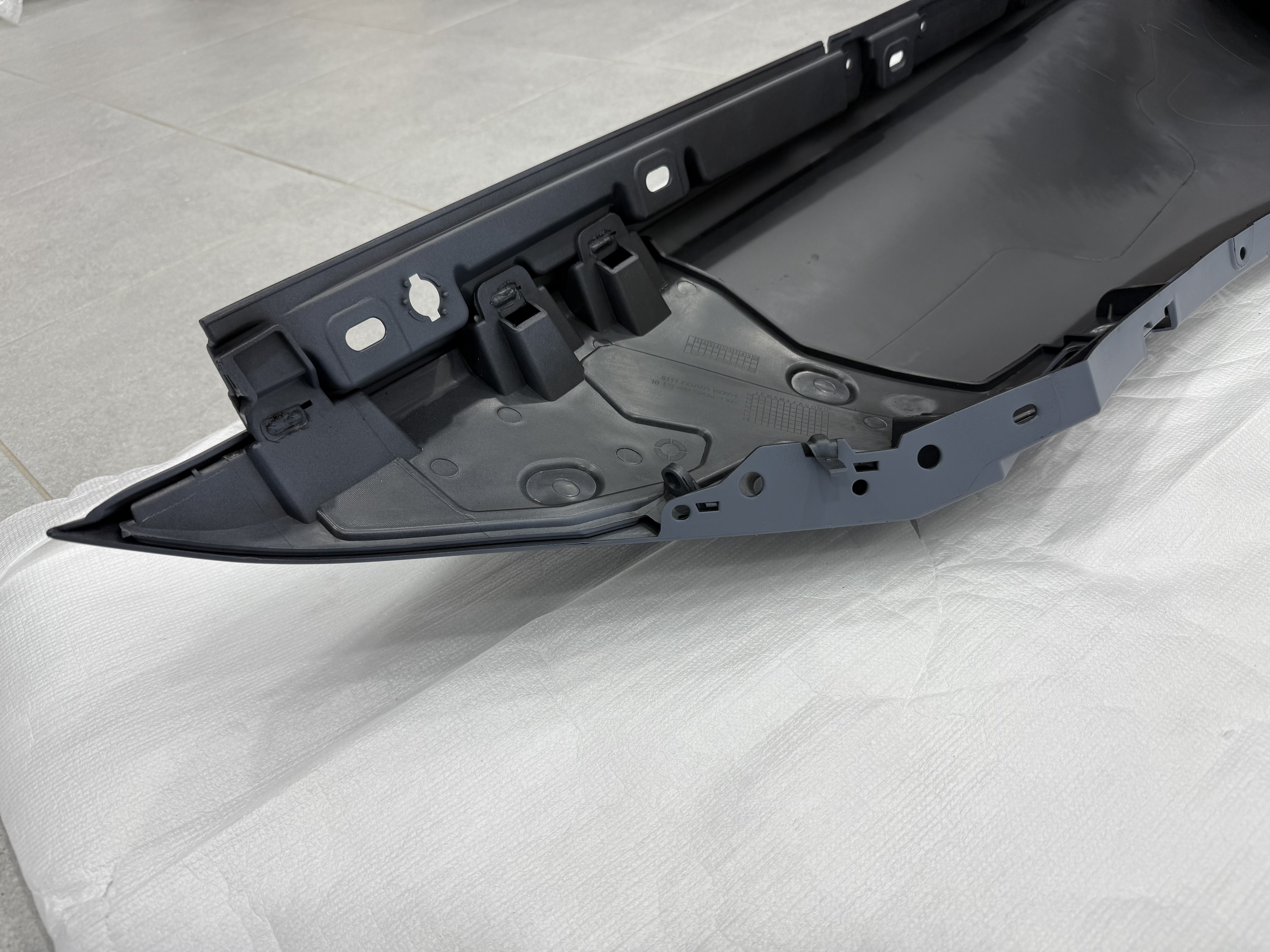 Крило праве BMW X5 F15 2013-2018 51657373542 пластик 2