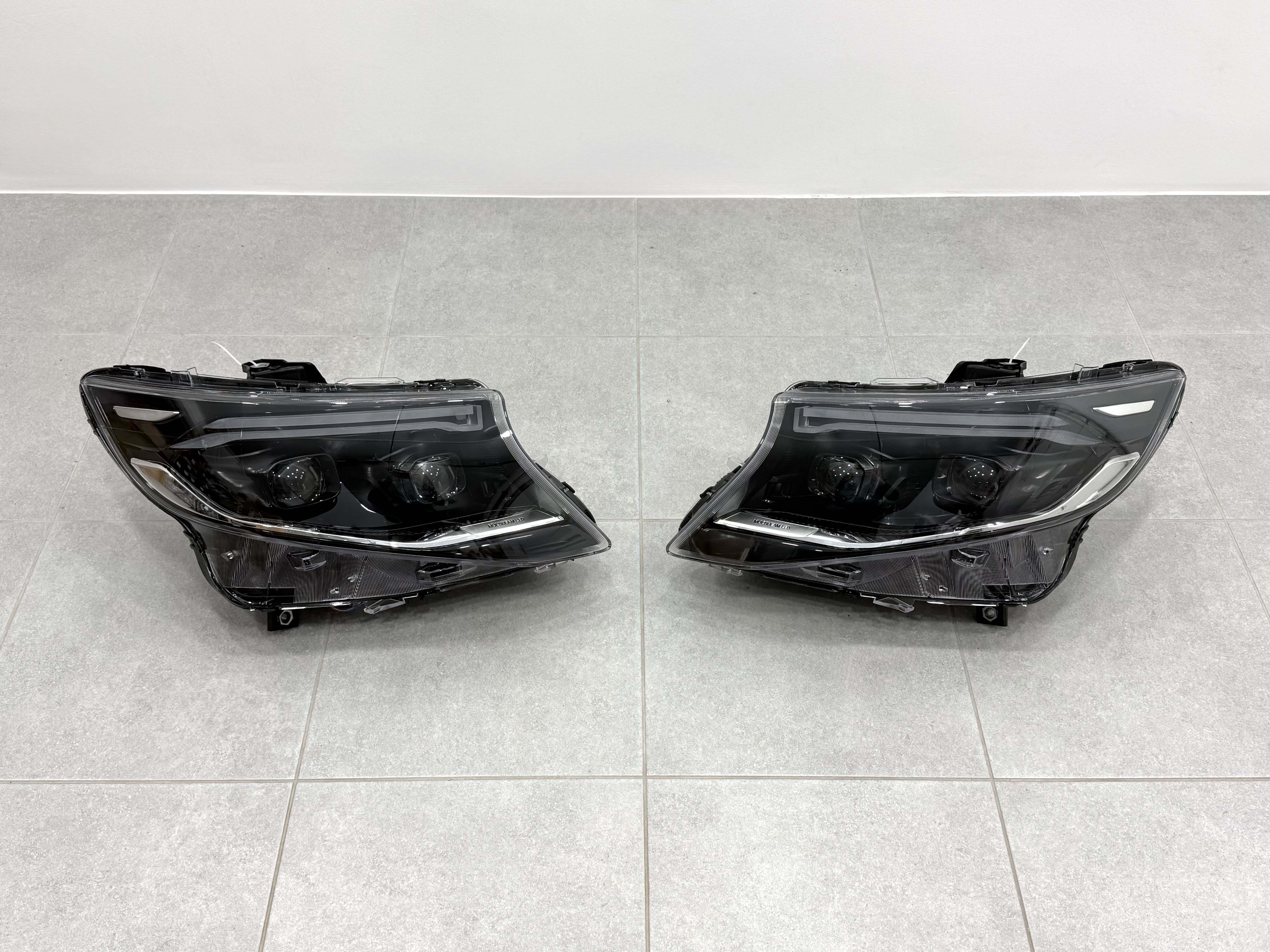 FULL LED фари стиль OEM 2023+ для Mercedes W447 Vito / V-class / Metris 2014-, комплект 2шт. 2