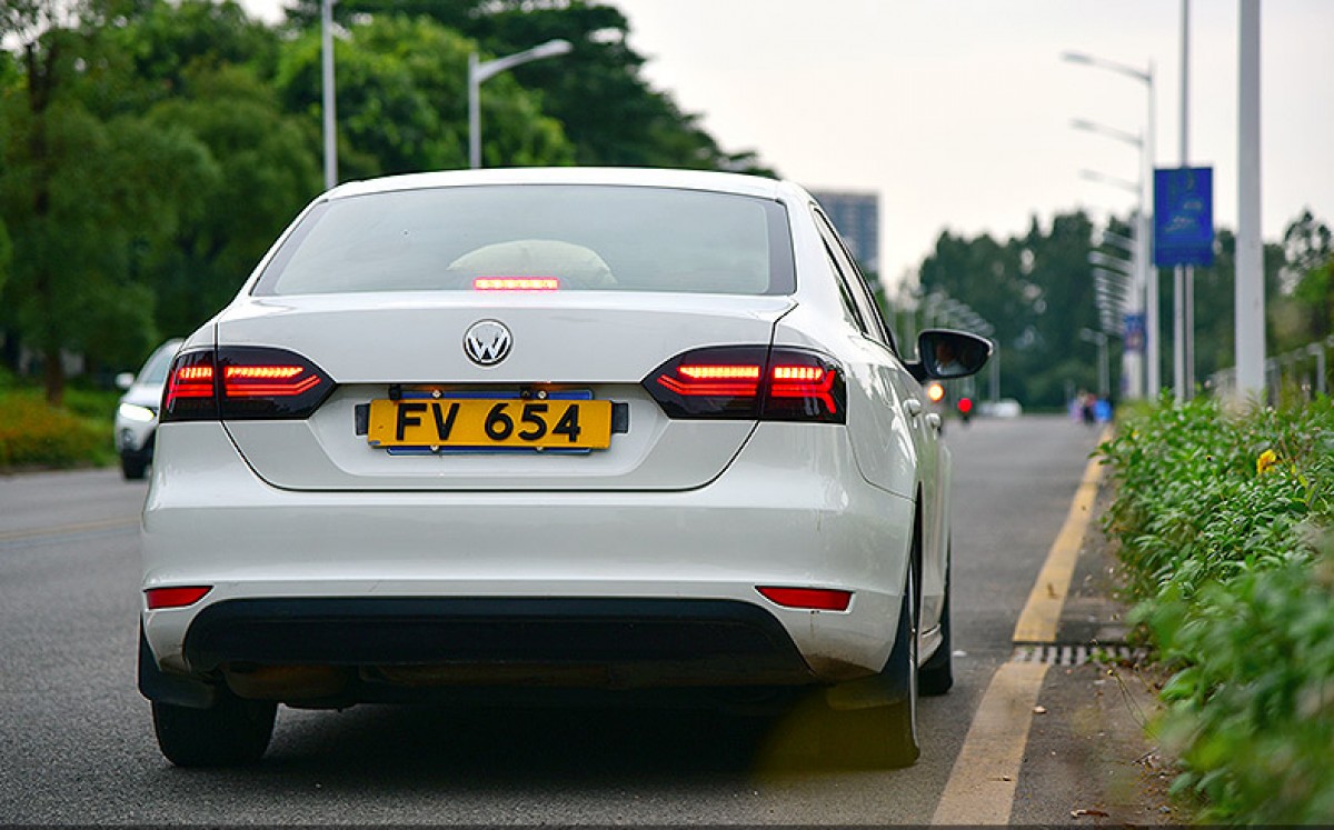 Ліхтарі (діодні стопи) Volkswagen Jetta 6 2011-2014 2