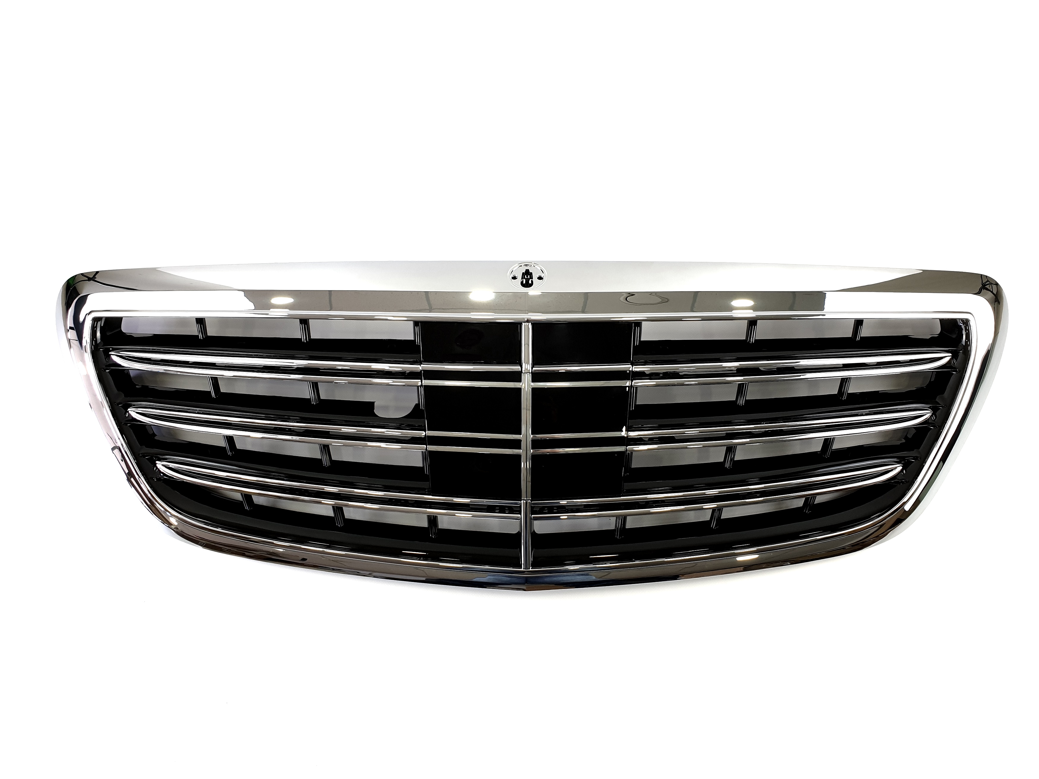 Решітка радіатора Chrome під нічне бачення та камеру AMG S63 на Mercedes-Benz S-Class W222 2013-2017 року