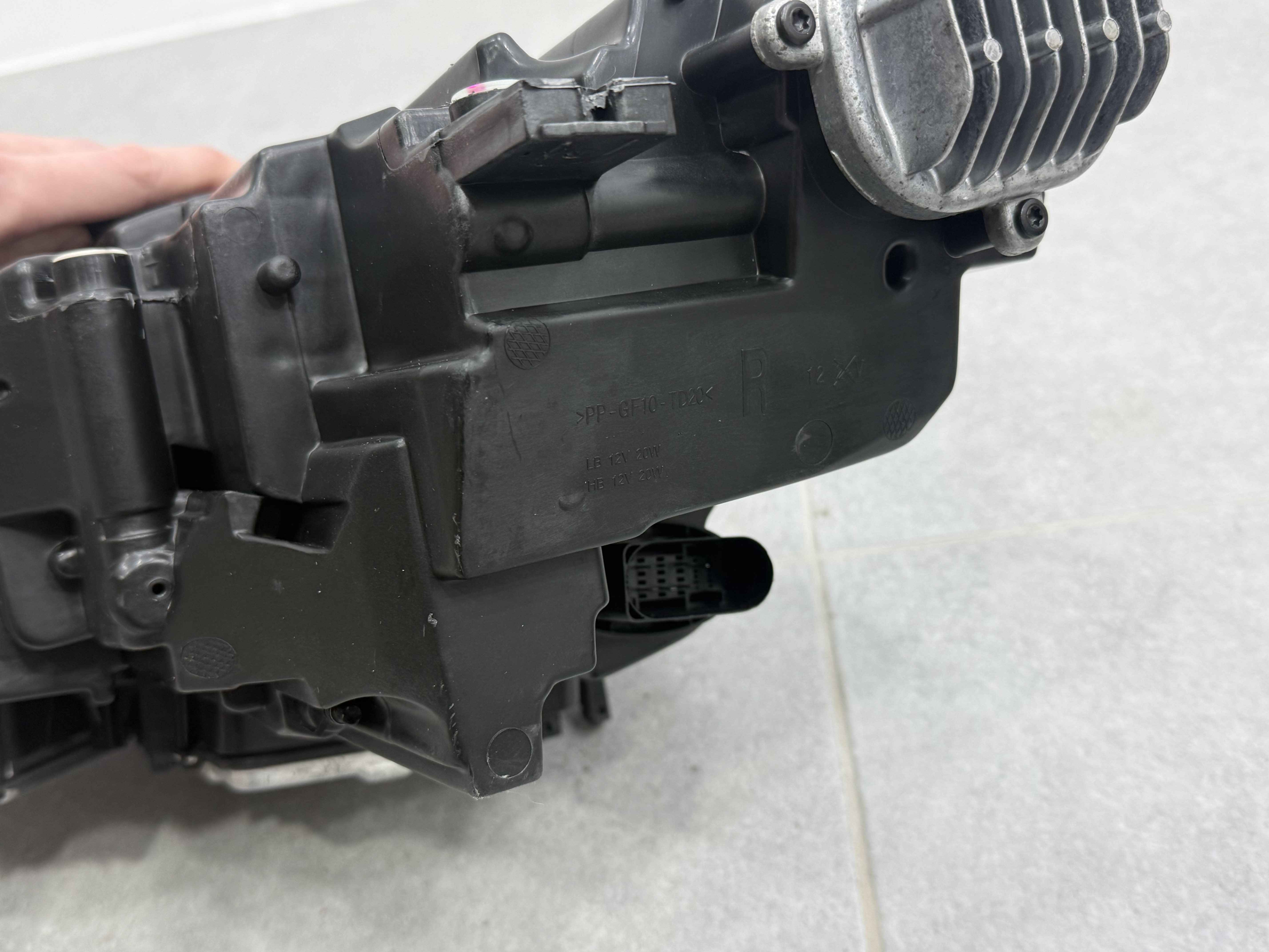 Фари LED для AUDI A4 B9 2015-2019 2шт. 6