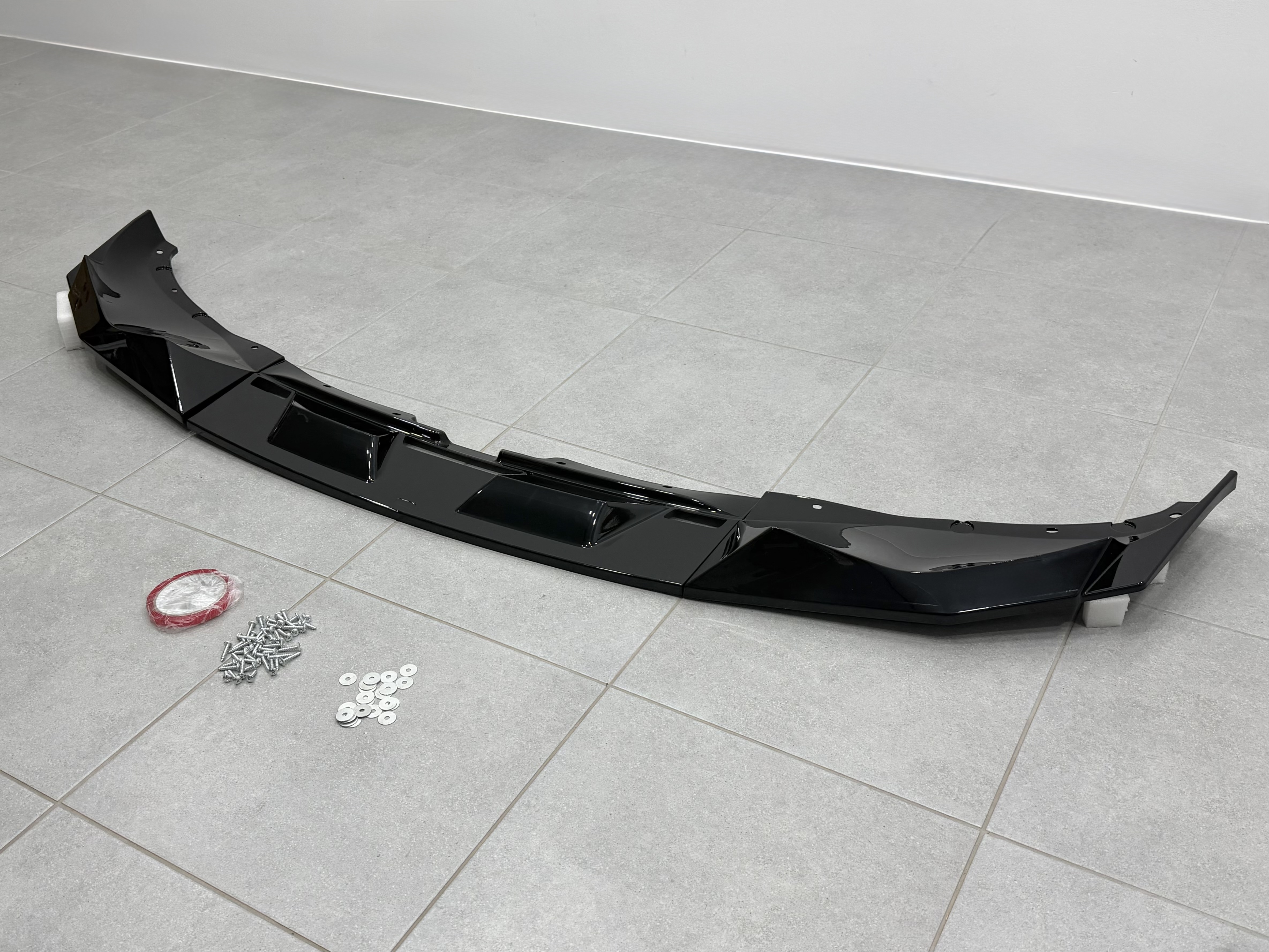 Юбка накладка переднього бампера BMW X5M G05 F95 2019-2022 ABS пластик, чорний глянець 4