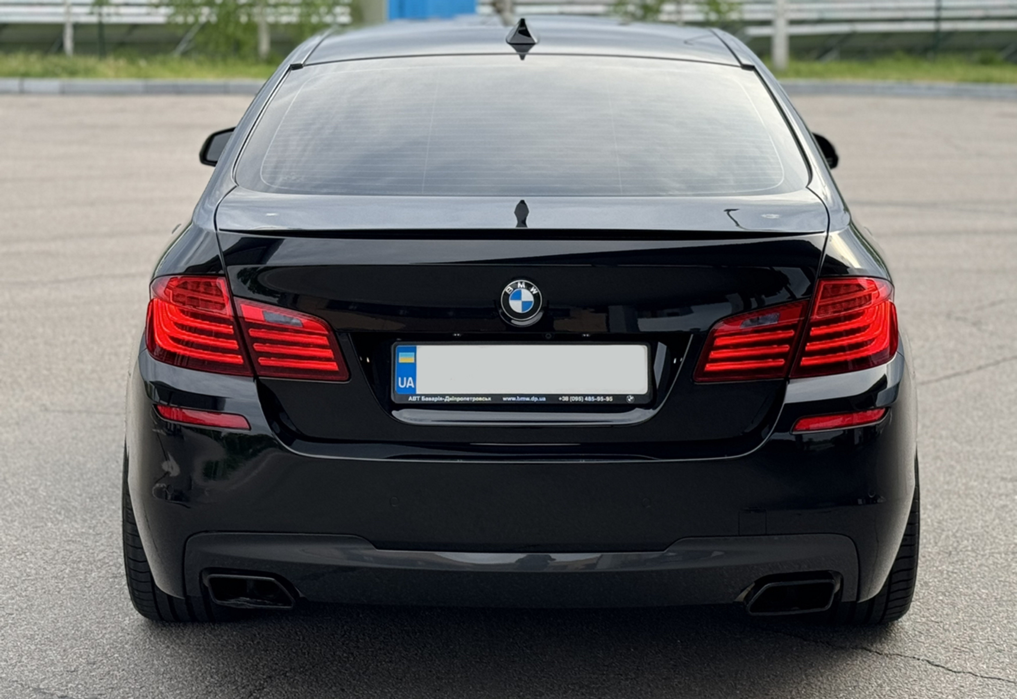 Спойлер Чорний глянець (стиль M5) на BMW 5 Series F10 / F11 2010-2017 року 5