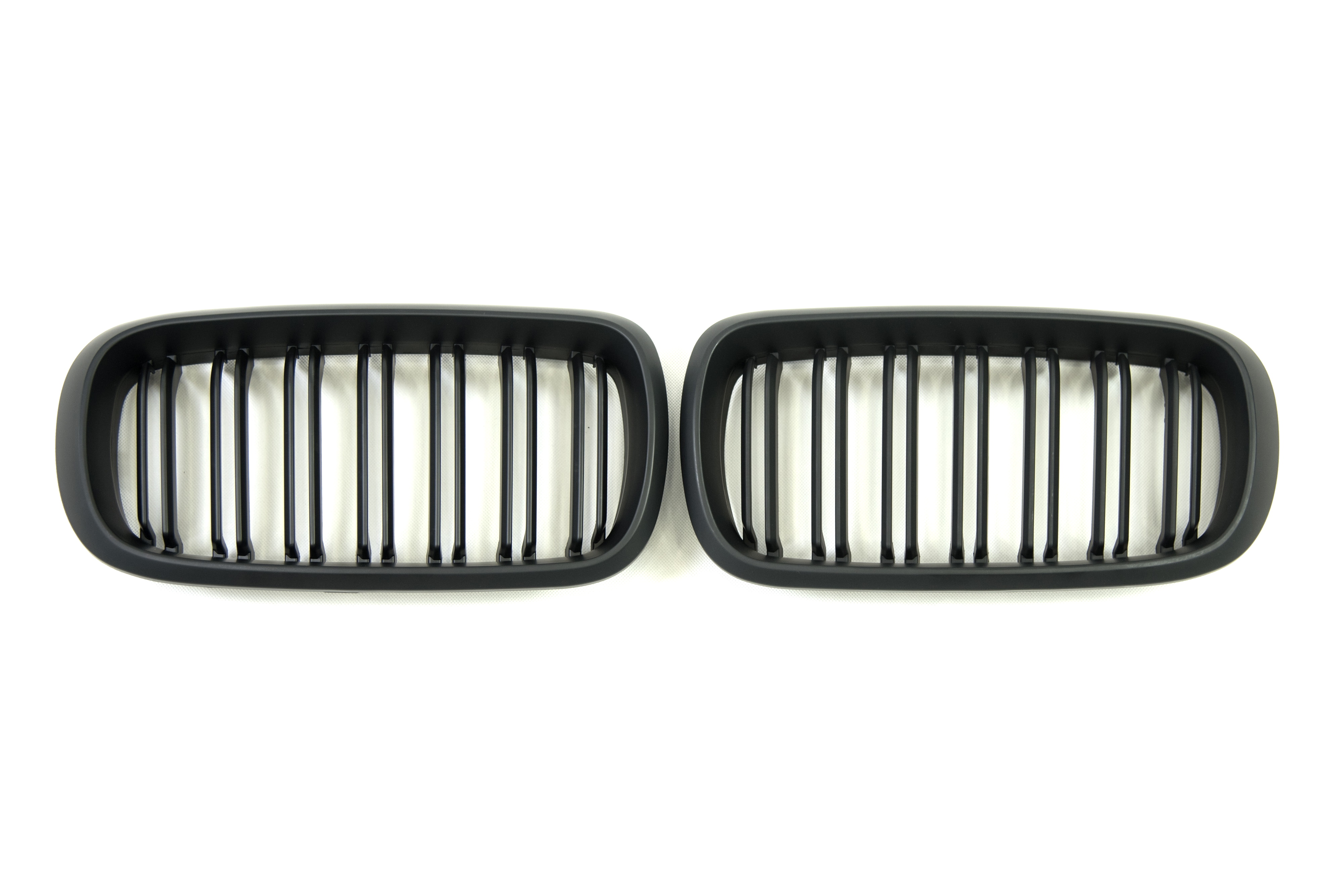 Ніздрі Чорний мат (Подвійні M-Look) на BMW X5 F15 2013-2018 року