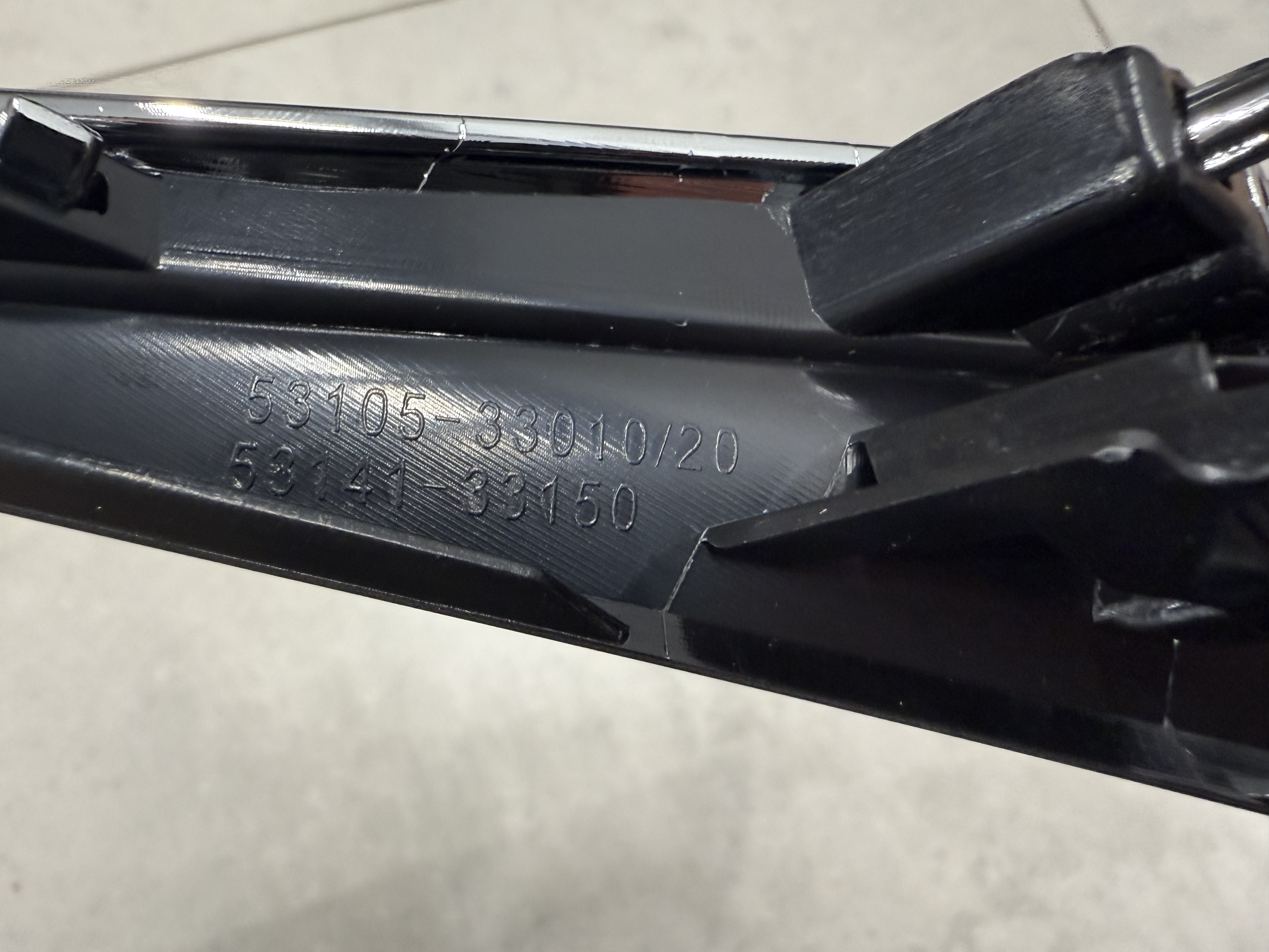 Права накладка туманки OEM 5310533010 для Lexus ES 2018- 4