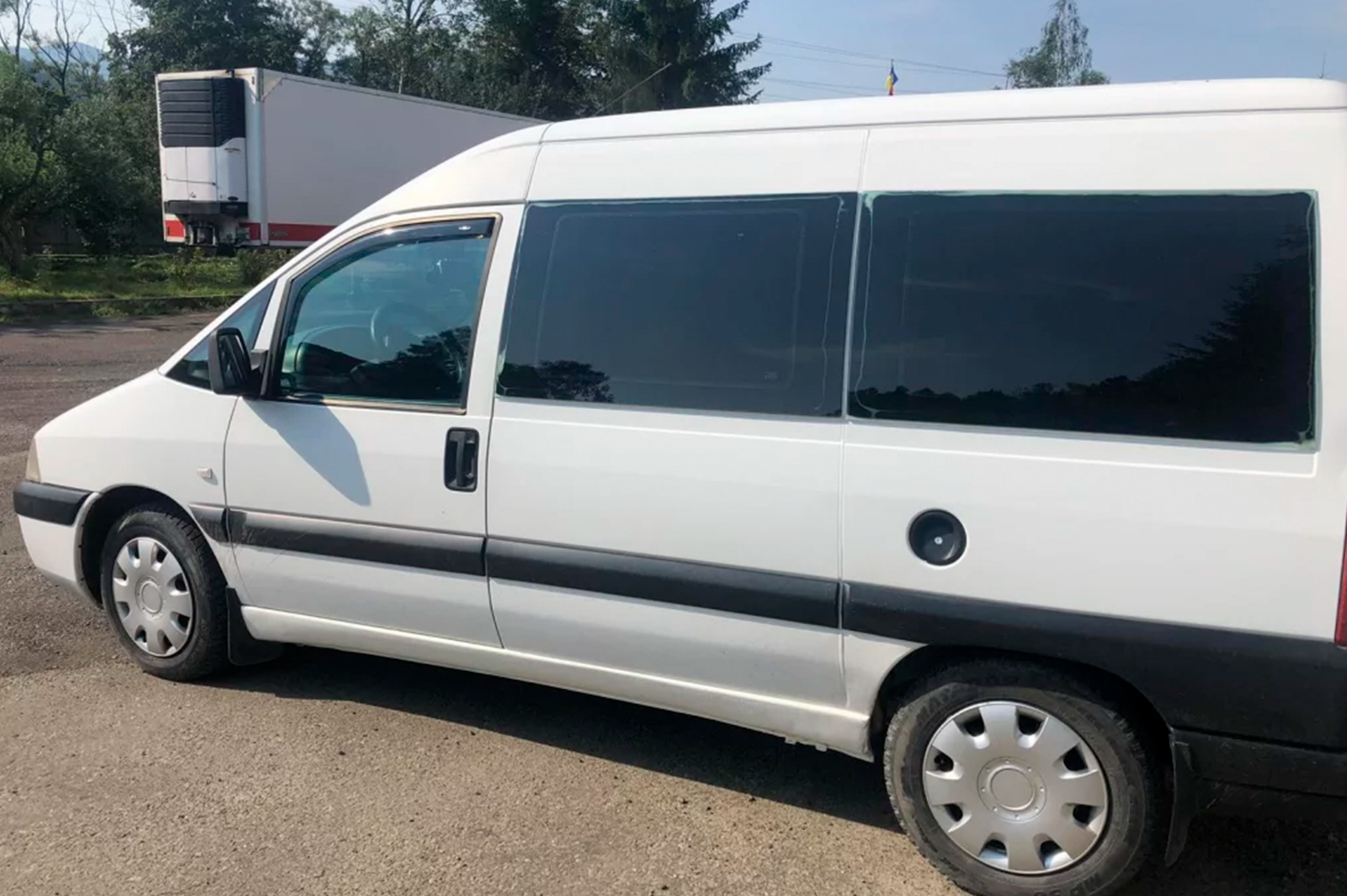 Вітровики вставні (2 шт, HIC) 2