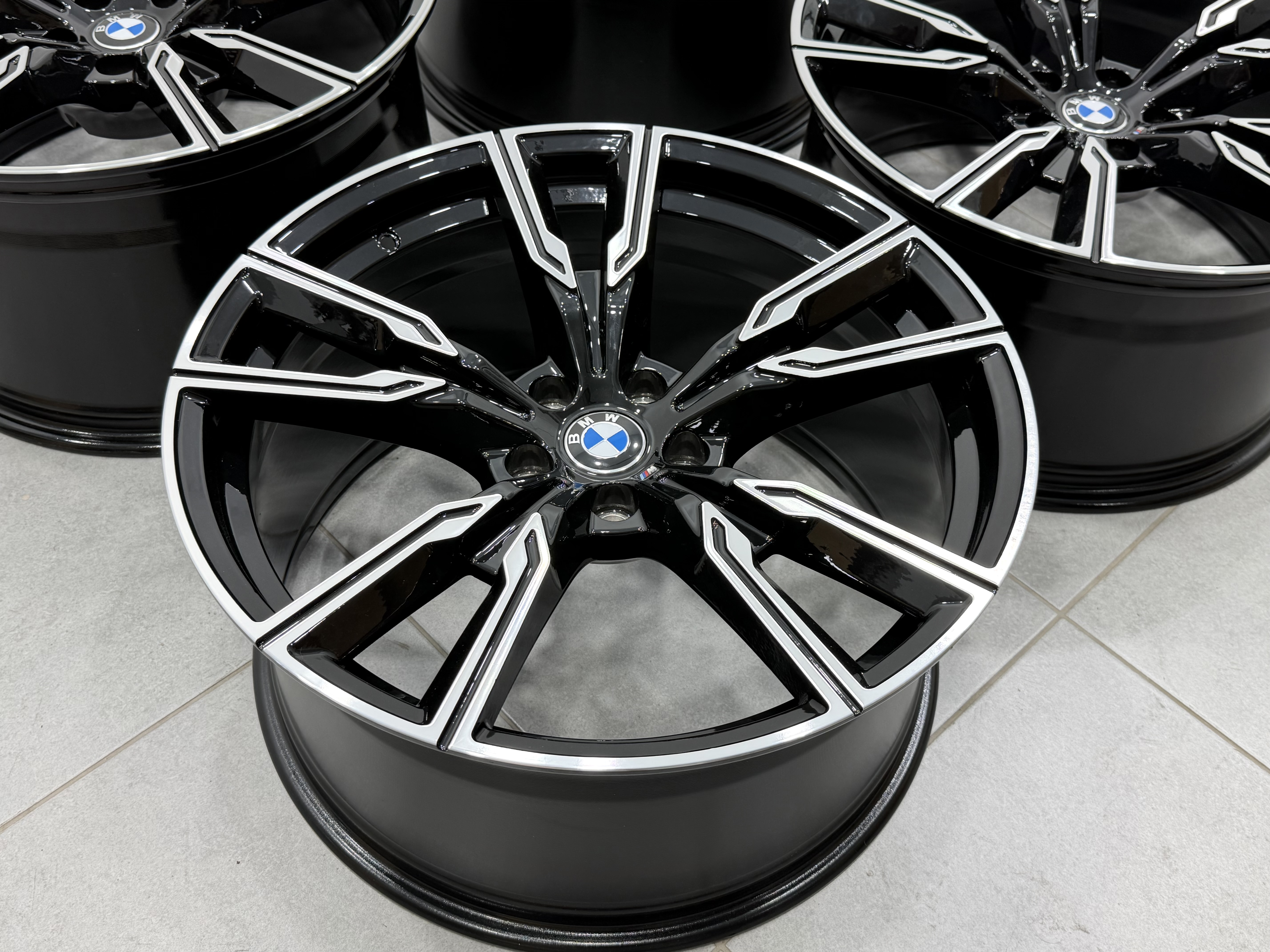 Диски різноширокі стиль 747M R20 10.0 11.0 для BMW 5x112 66.6, комплект 4шт. 6