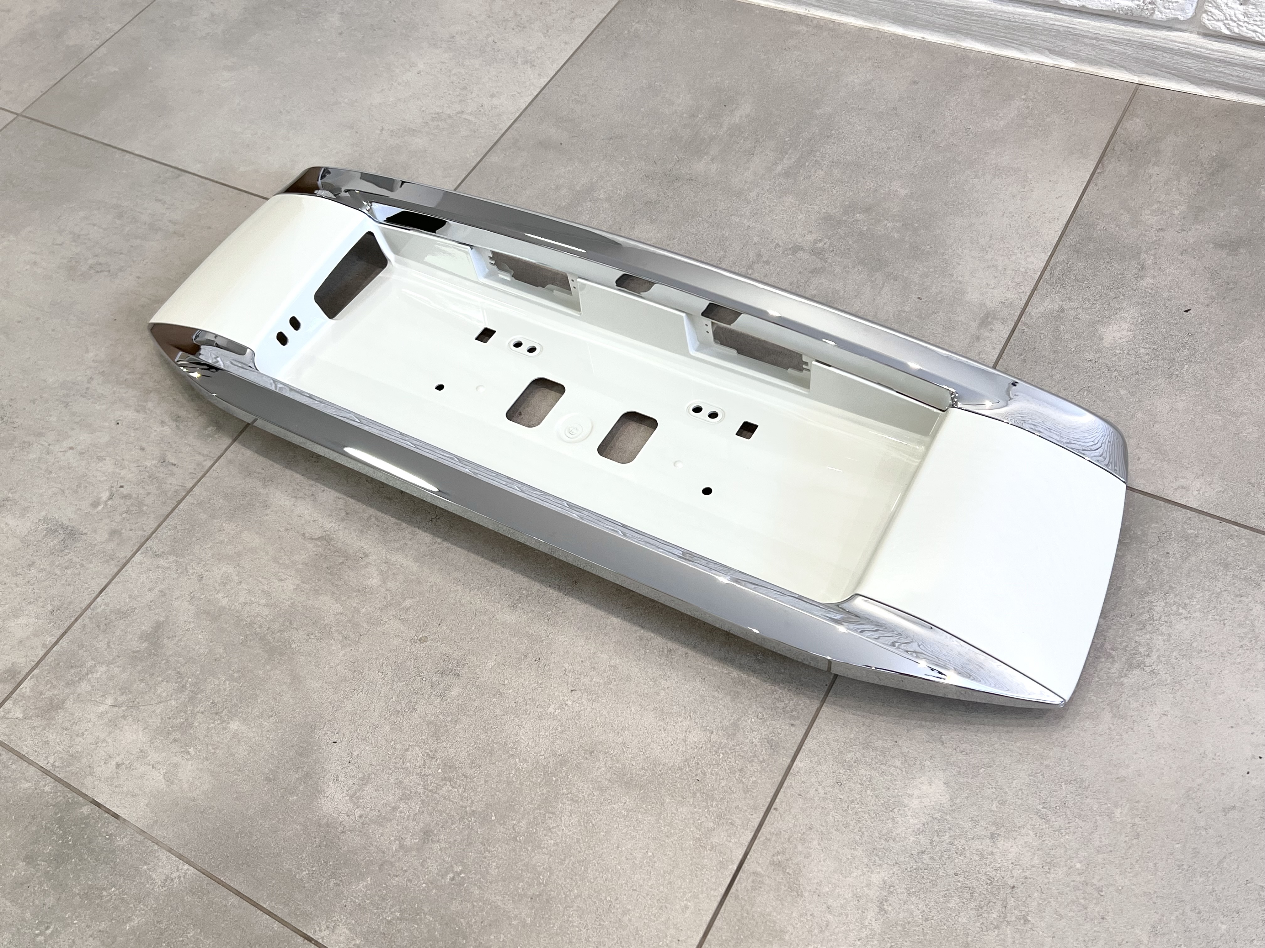 Вставка накладка під номер Lexus GX 460 2009-2023 3