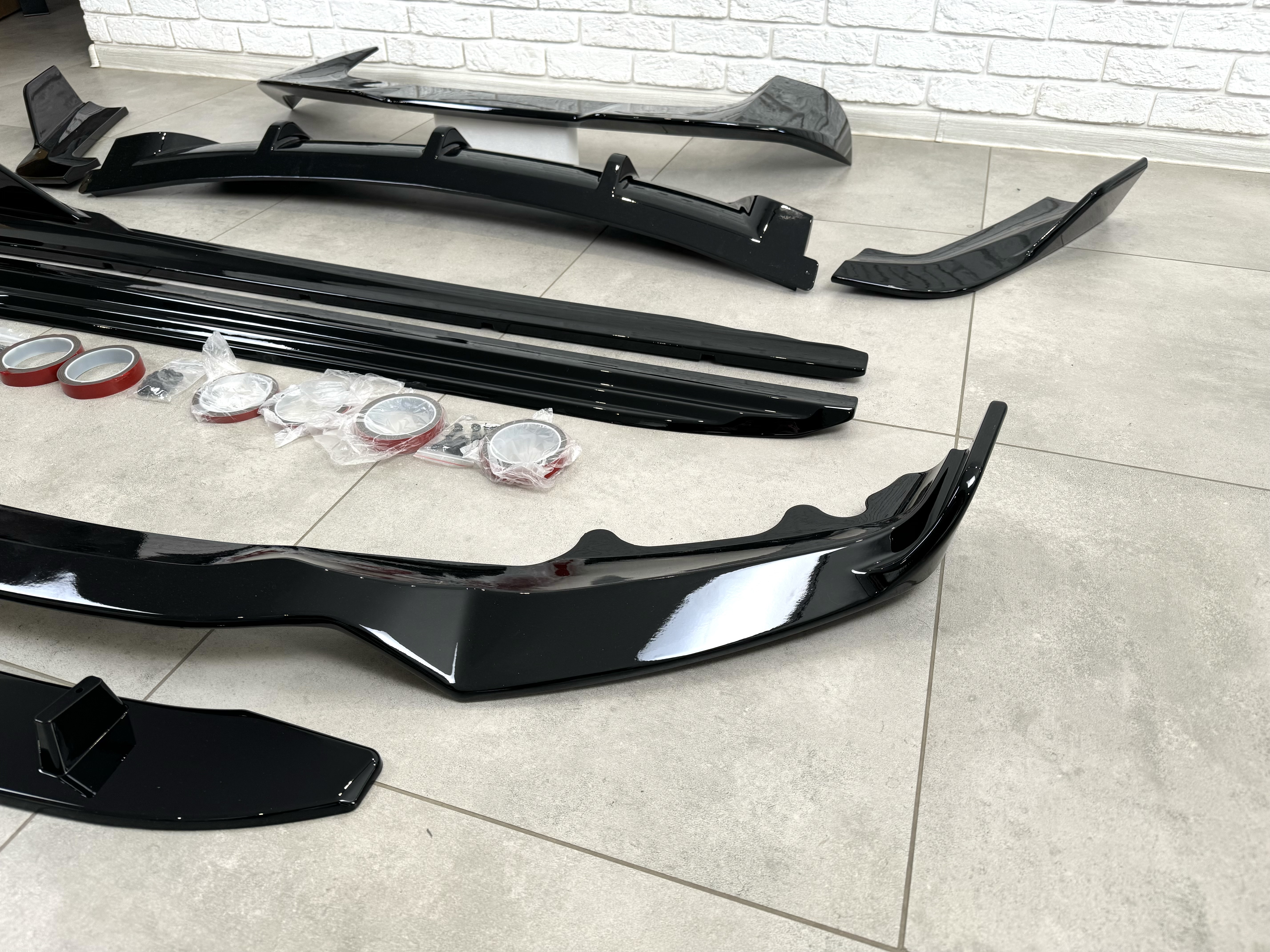 Комплект обвісу Paradigma BMW X5 F15 2013-2018 (передня юбка, леза під пороги, задній дифузор, спойлер), колір чорний глянець 2