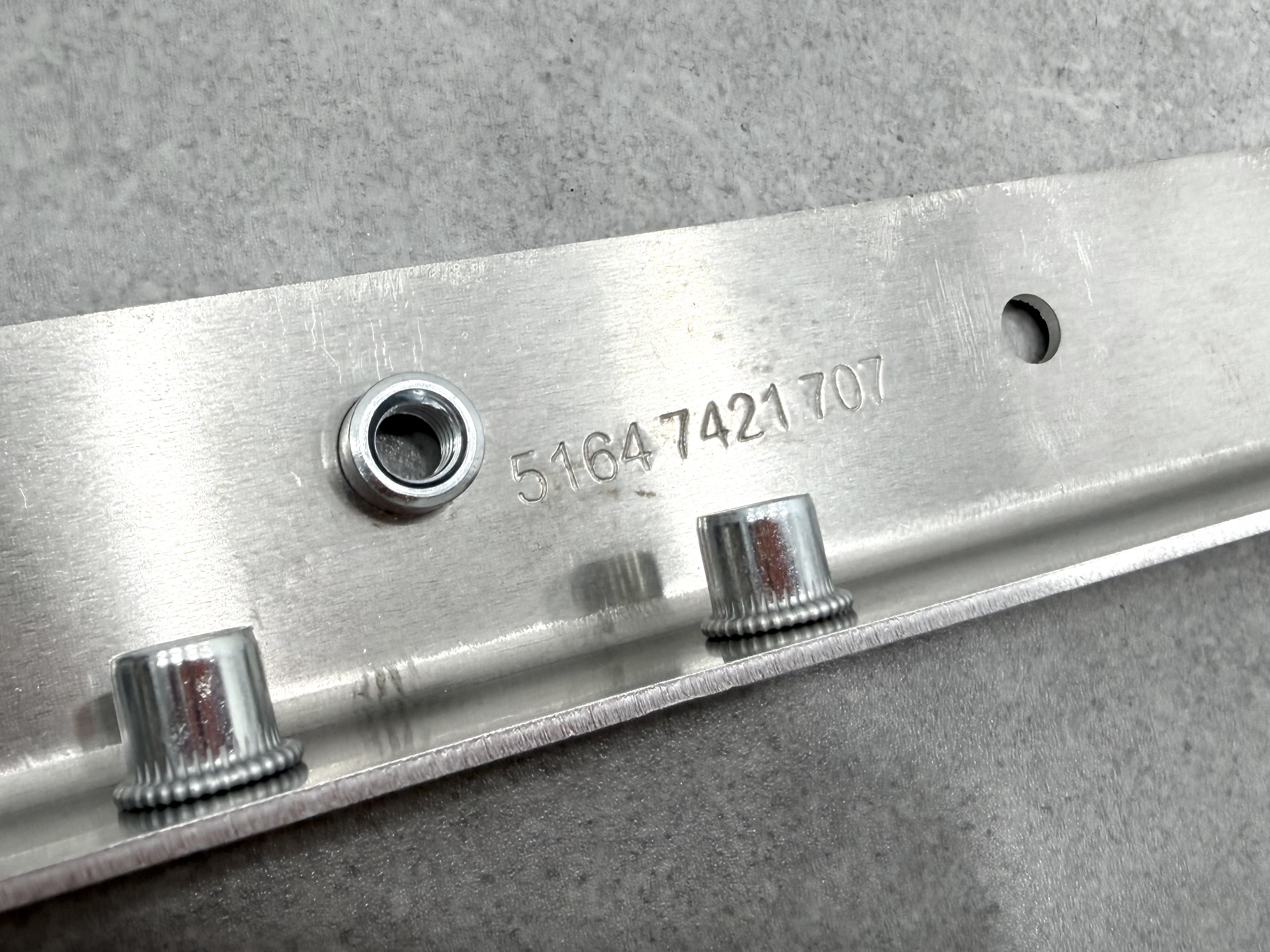 Верхня планка телевізора 51647421707 для BMW X5 G05 X6 G06 X7 G07 5