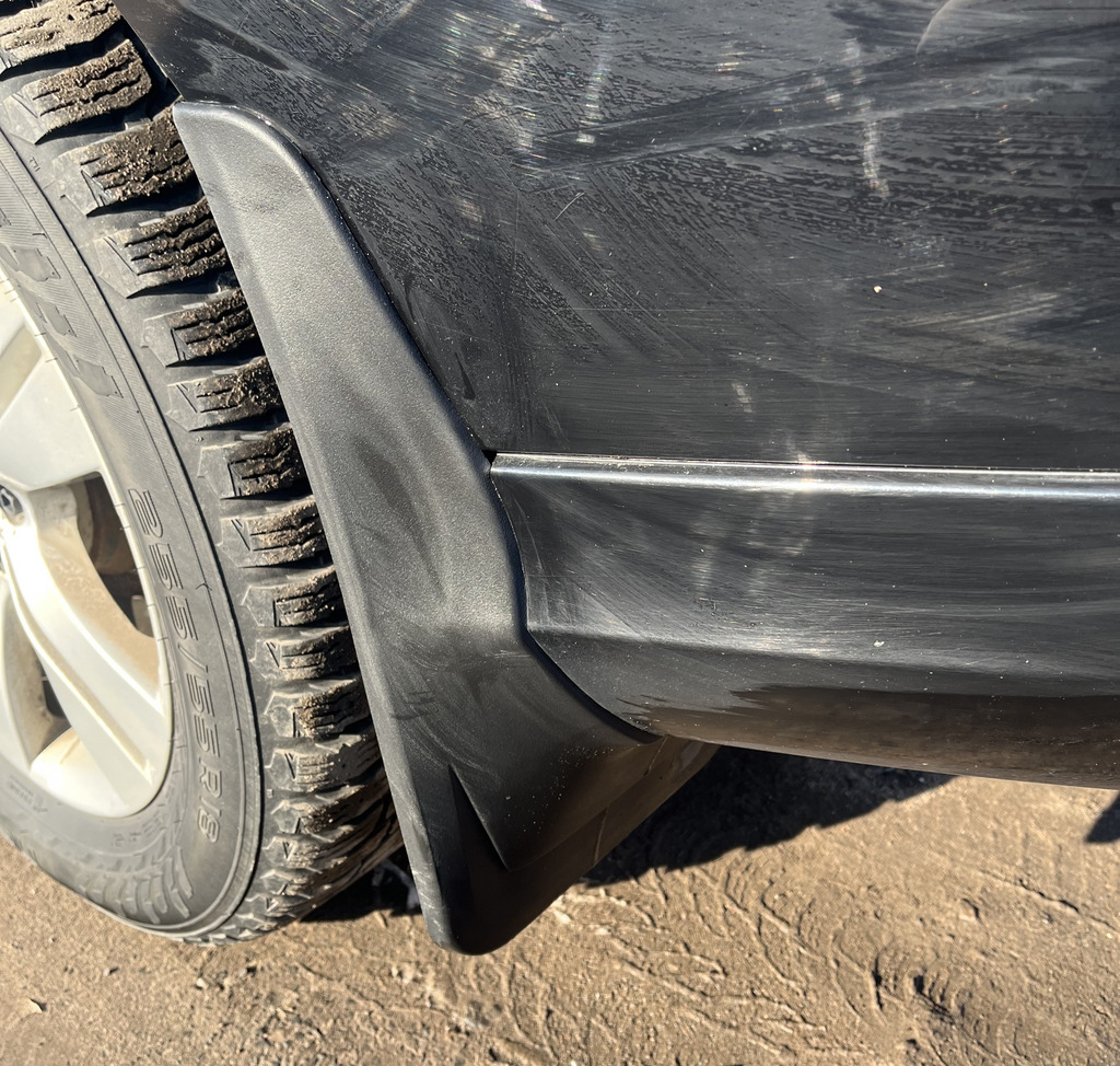 Задні бризковики для ML W166 (бампер AMG) 2