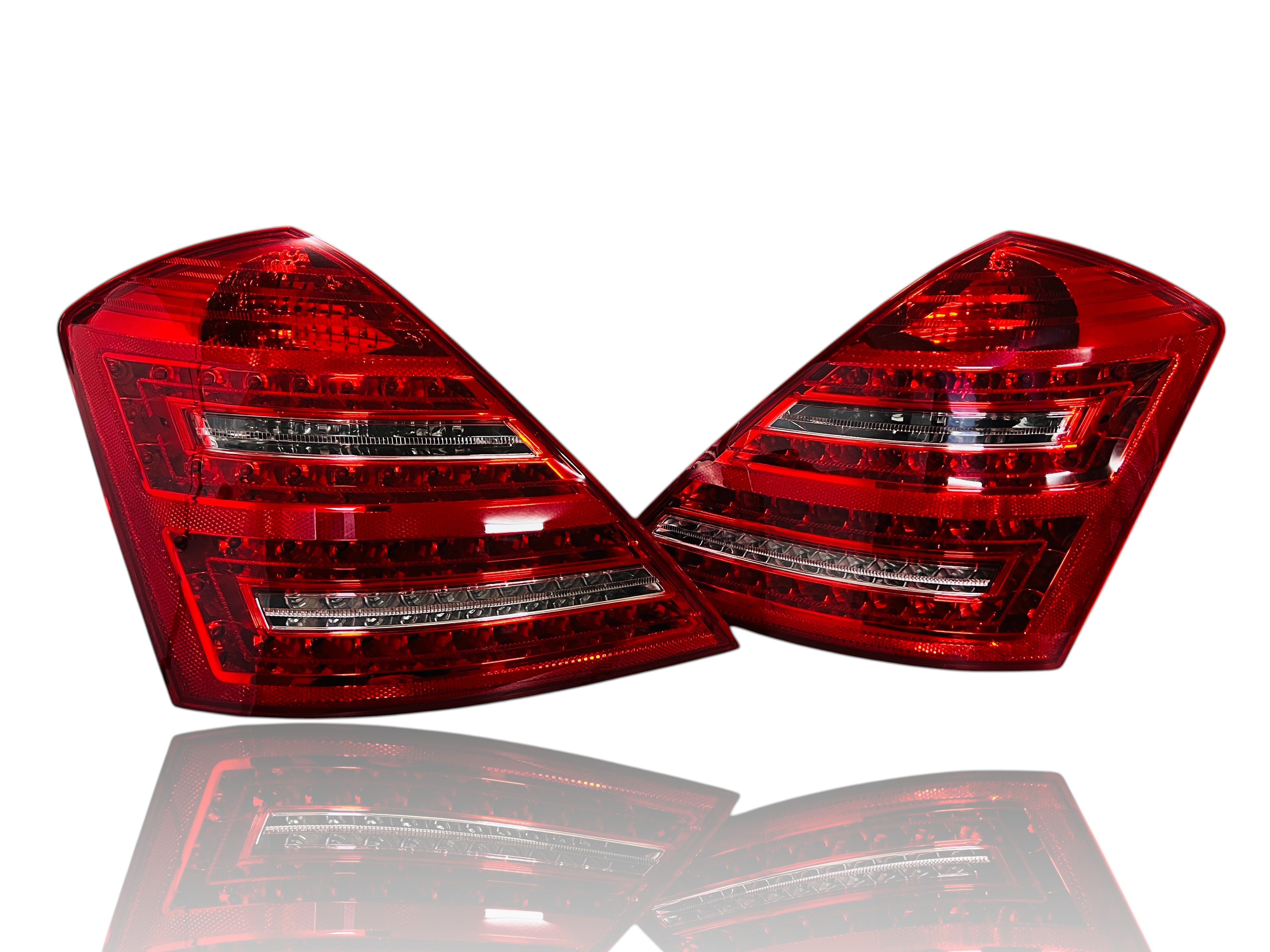 Задні ліхтарі (LCI) Стопи на Mercedes-Benz S-Class W221 2009-2013 року