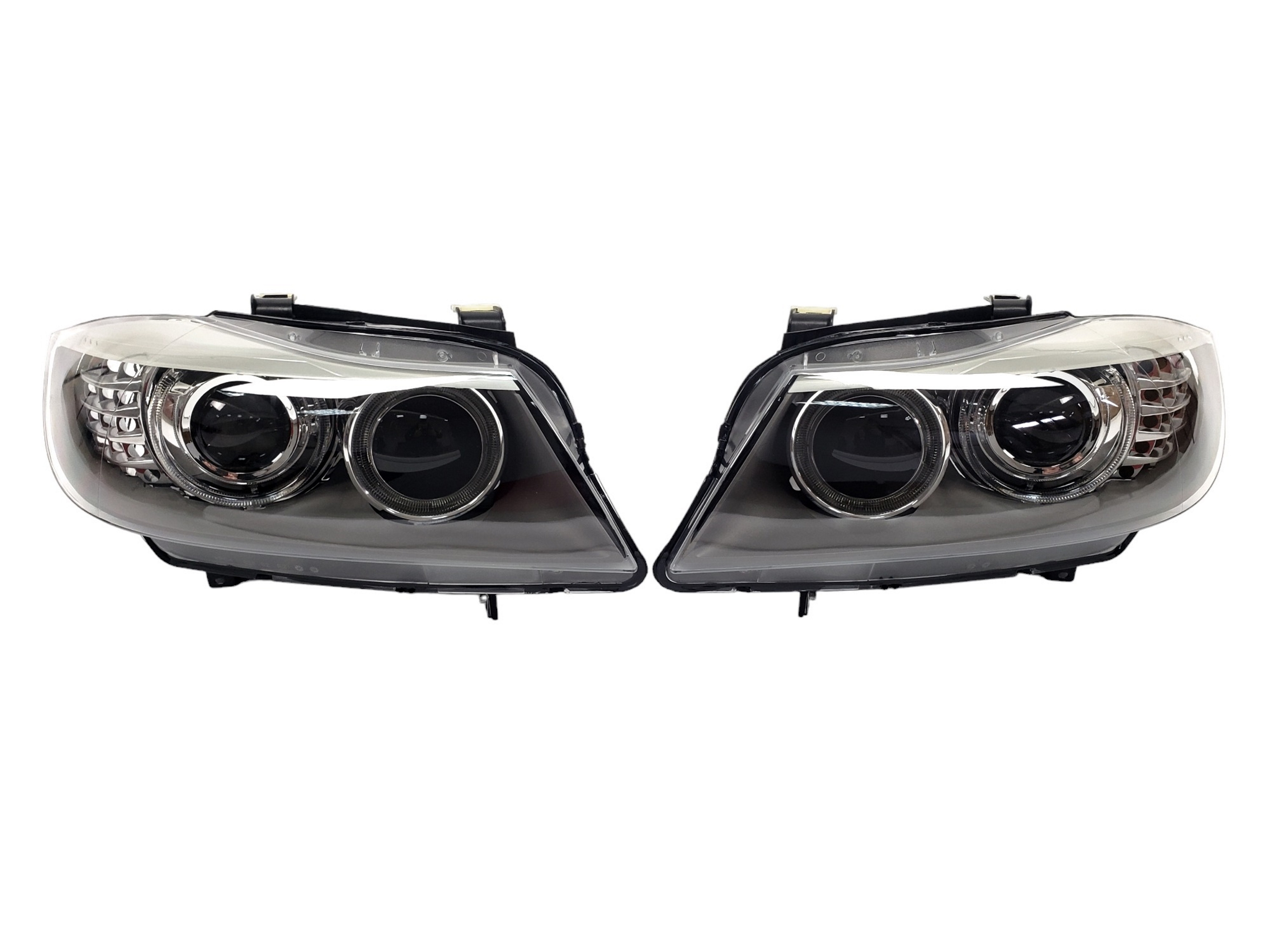 Передні фари (Bi-Xenon Європа) без блоків на BMW 3 Series E90 / E91 2008-2012 року