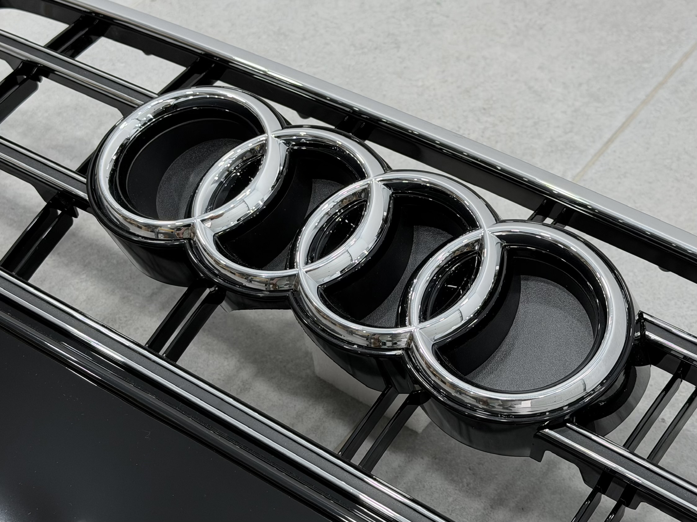 Решітка радіатора для Audi A6 C7 2015-2017 6