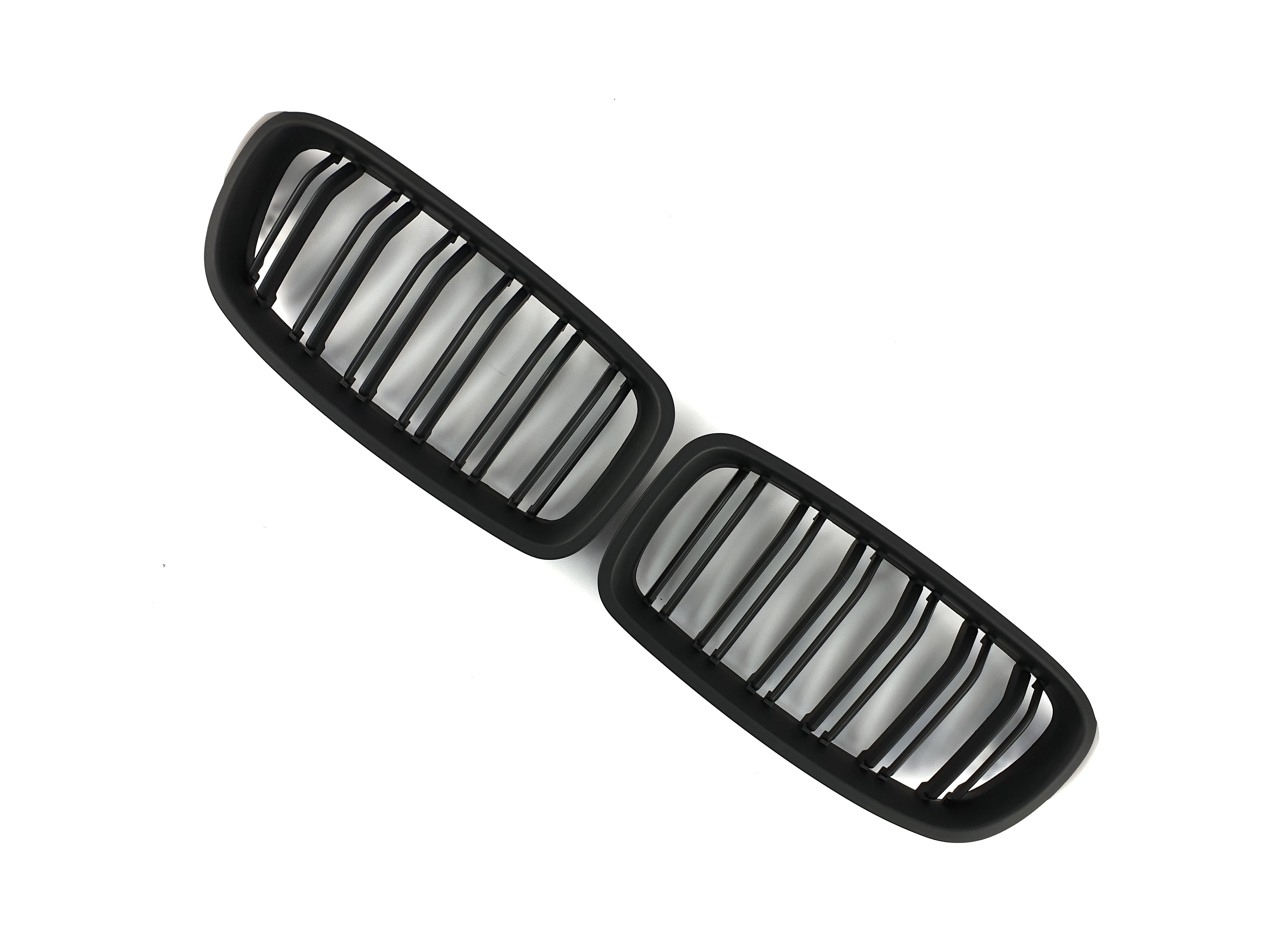 Ніздрі Чорний мат (Подвійні M-Look) на BMW 3 Series F30 / F31 2011-2018 року 3