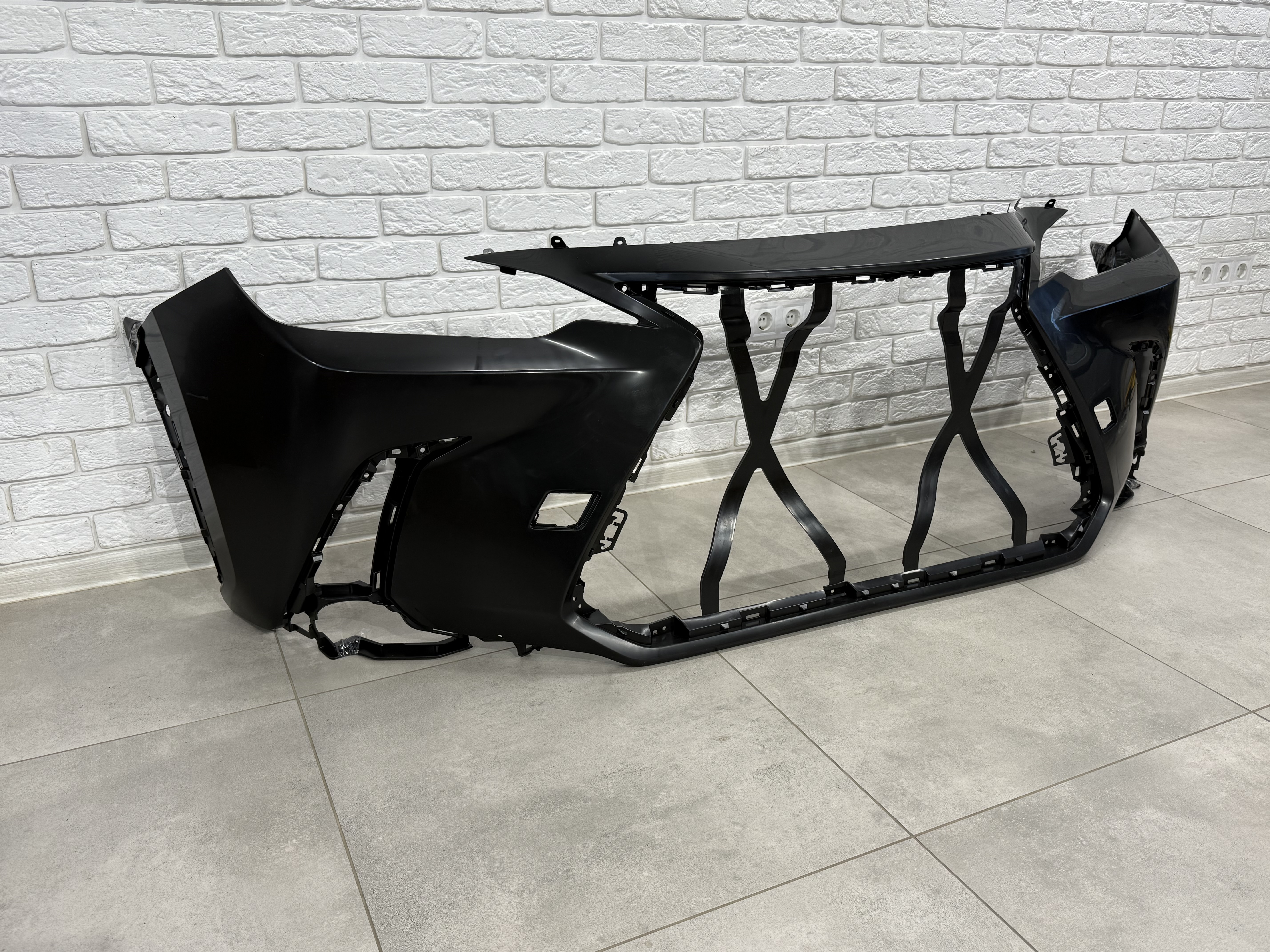 Бампер передній Lexus NX 2022+ порожній 3