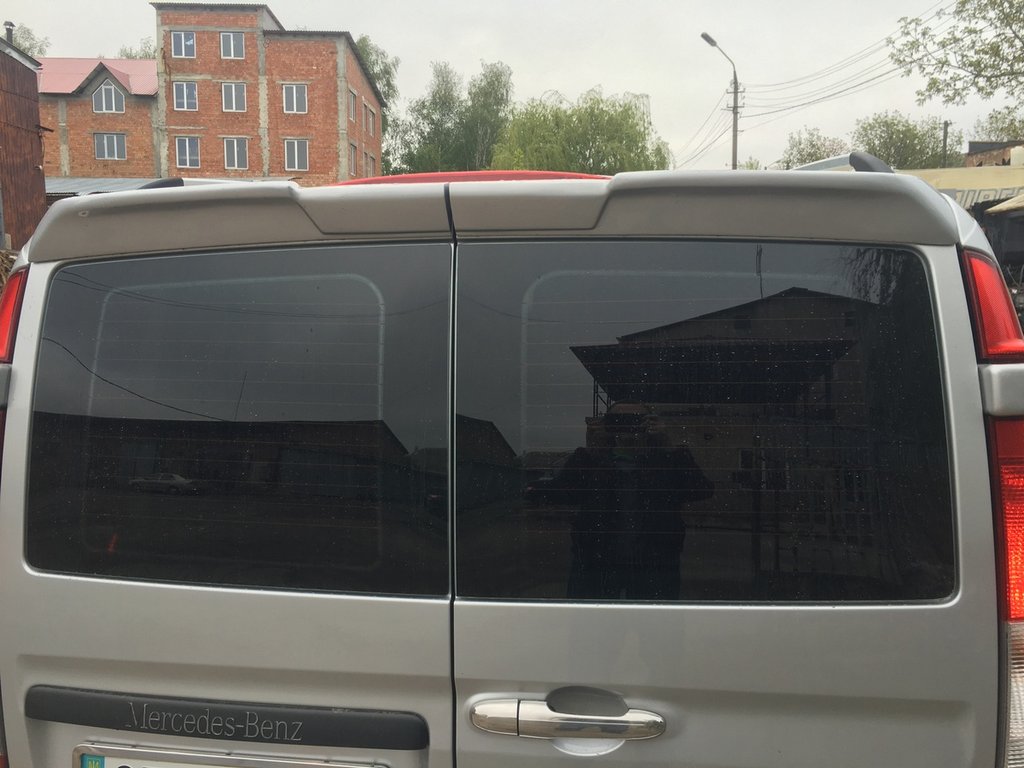 Спойлер анатомік 2 двері (під фарбування) 3