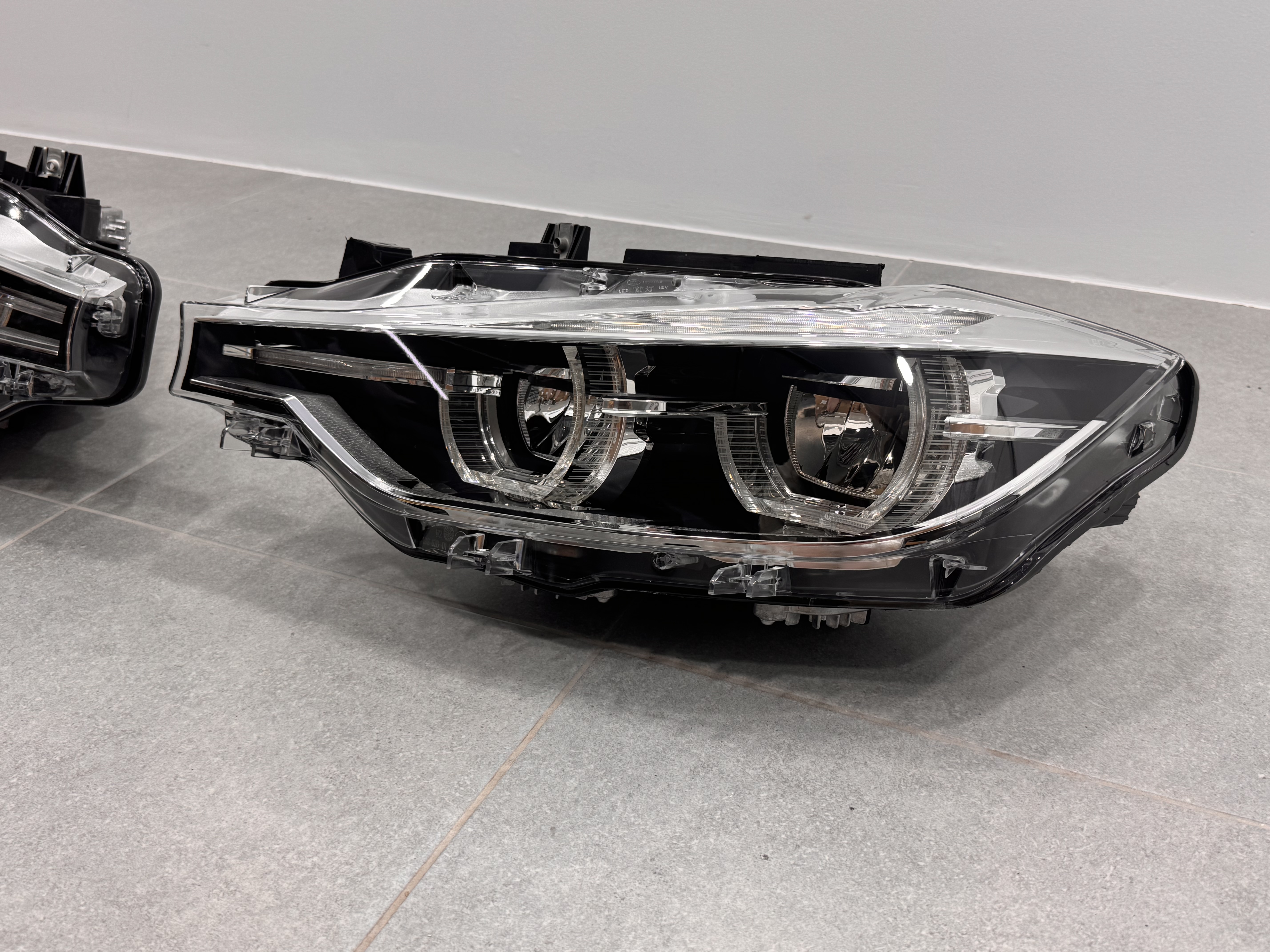 Фари FULL LED для BMW 3 series F30 F31 2012-2018 2шт, ГАЛОГЕН У ЛЕД 6