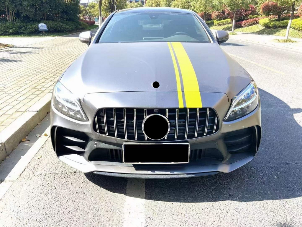 Комплект обвісів з дифузором для Coupe (дизайн Black Mamba C63GT) 3