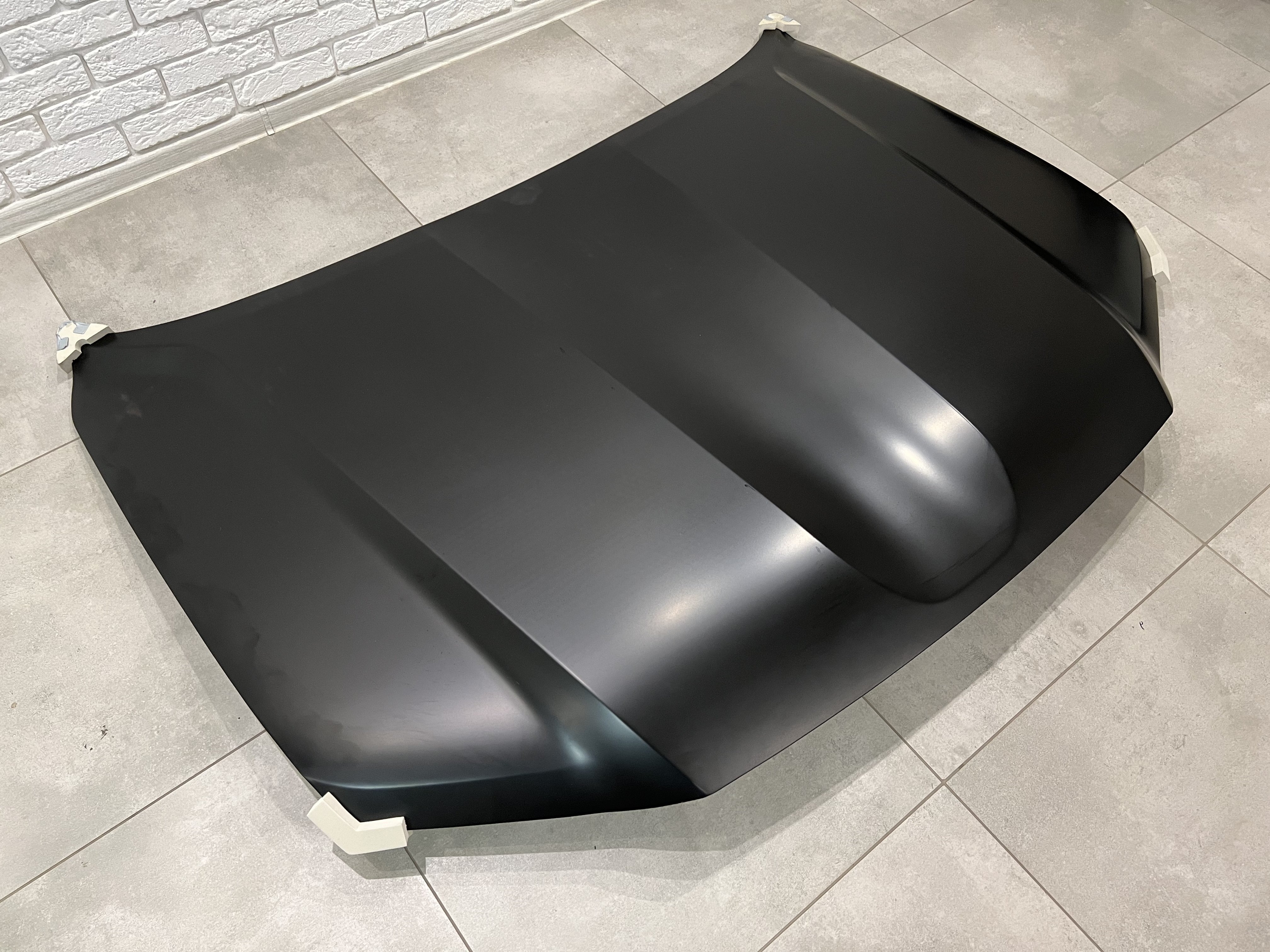 Капот Toyota Land Cruiser 200 2015-2021 3