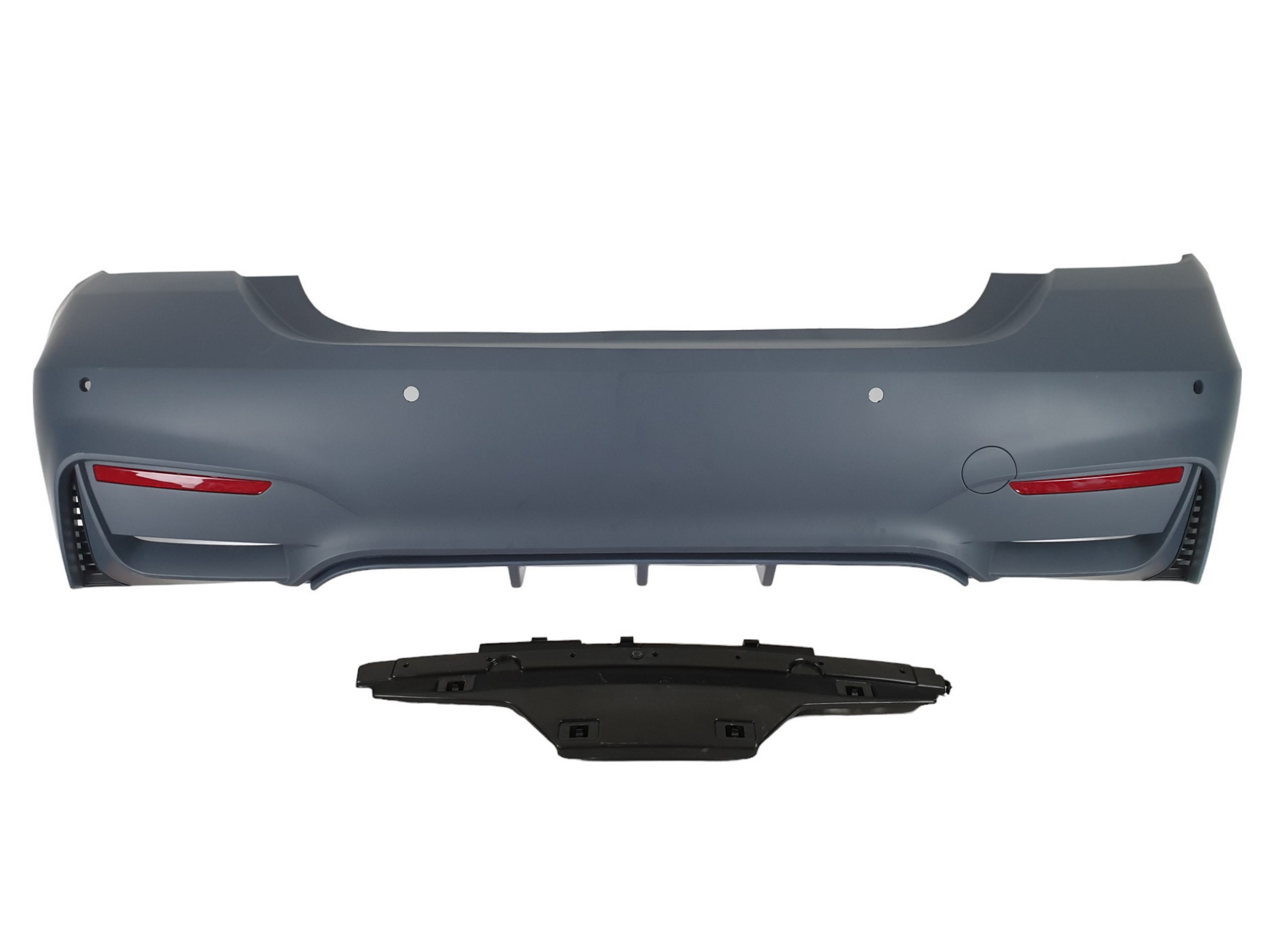 Задній бампер (стиль M4 F82) на BMW 4 Series F32 / F33 2013-2020 року
