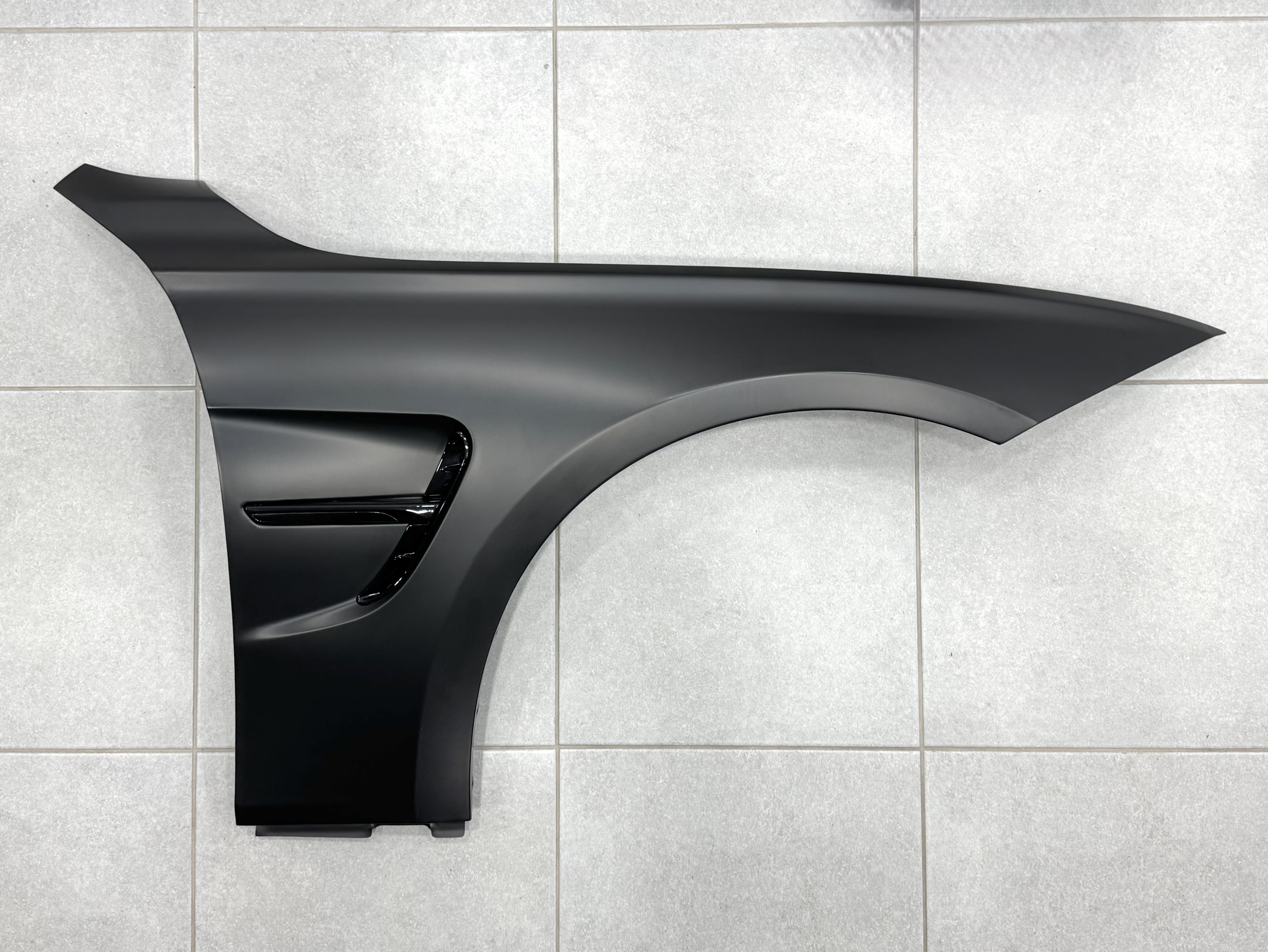 Передні крила в стилі M3 для BMW 3 series F30 / F31 2012-2018 2
