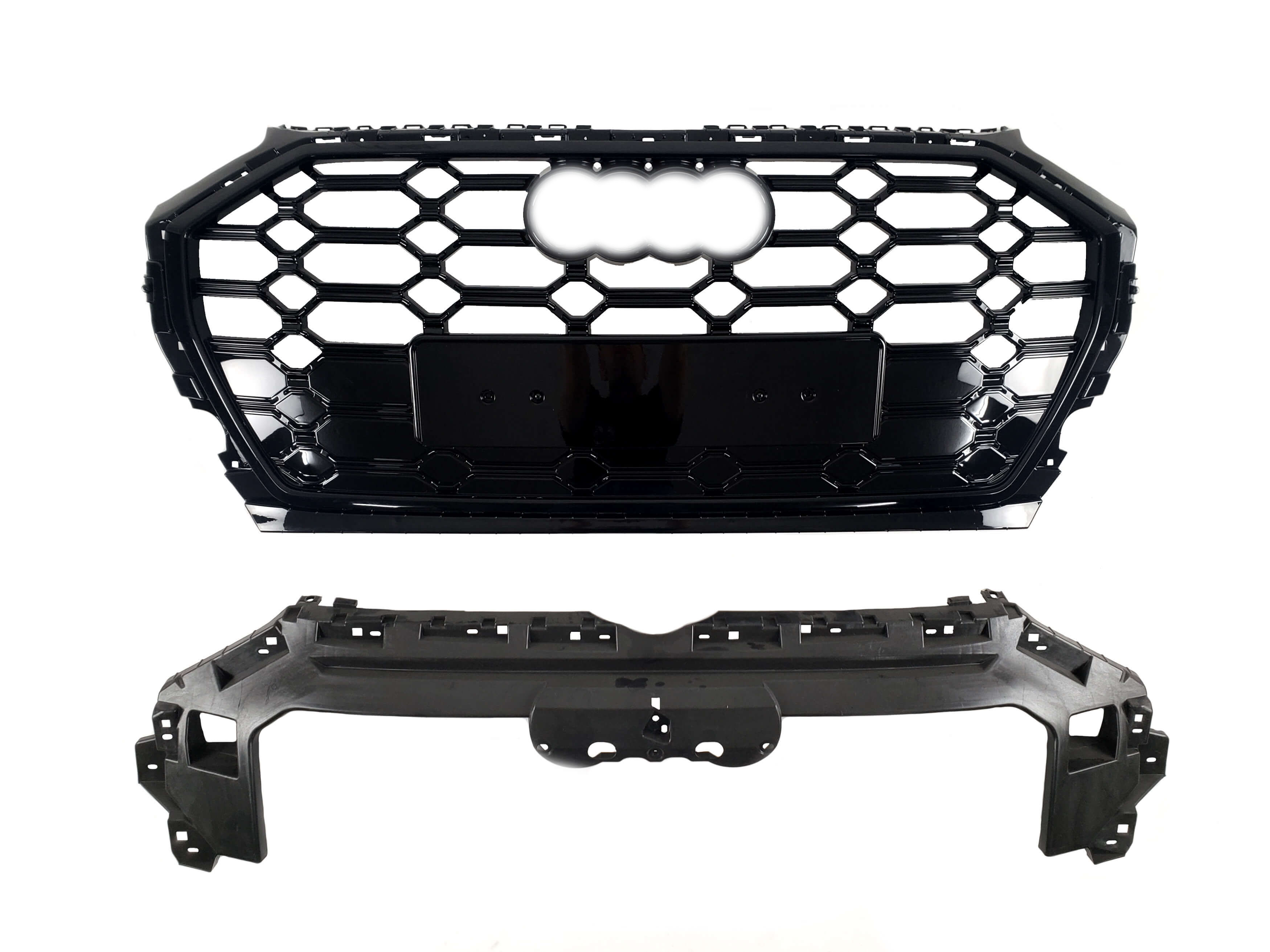 Решітка радіатора Full Black (в стилі SQ) на Audi Q5 80A 2020-2023 року