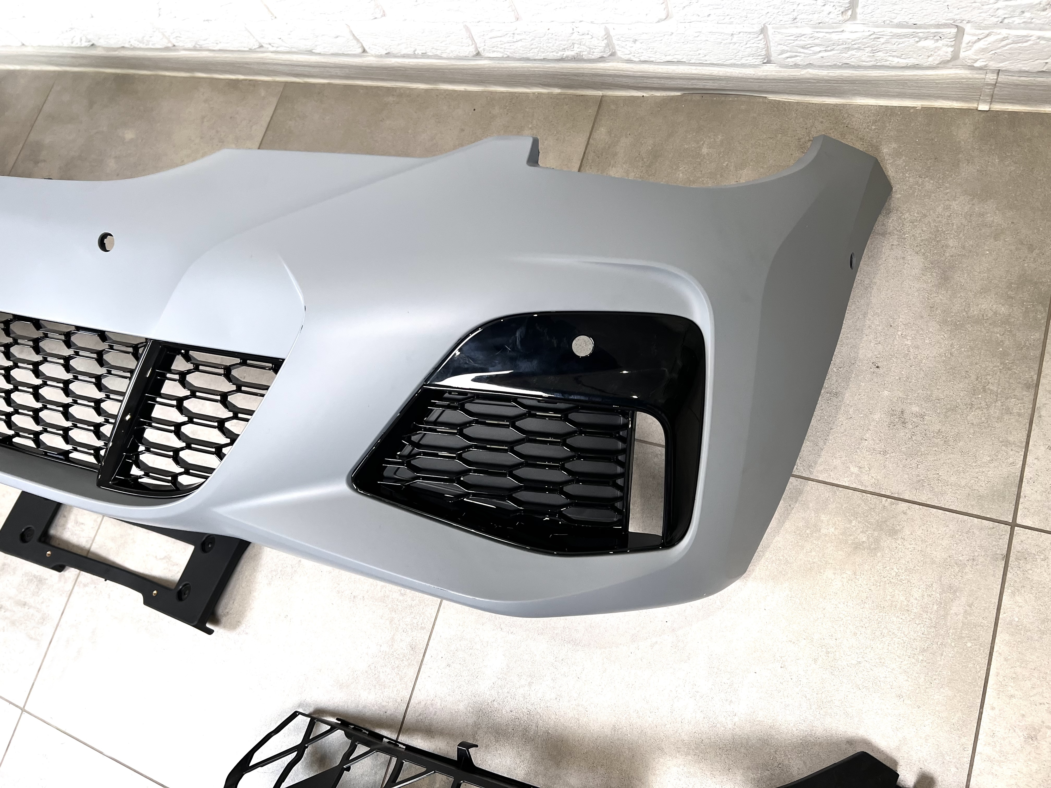 Передній бампер M paket BMW 3 series G20 G21 2019-2022 5