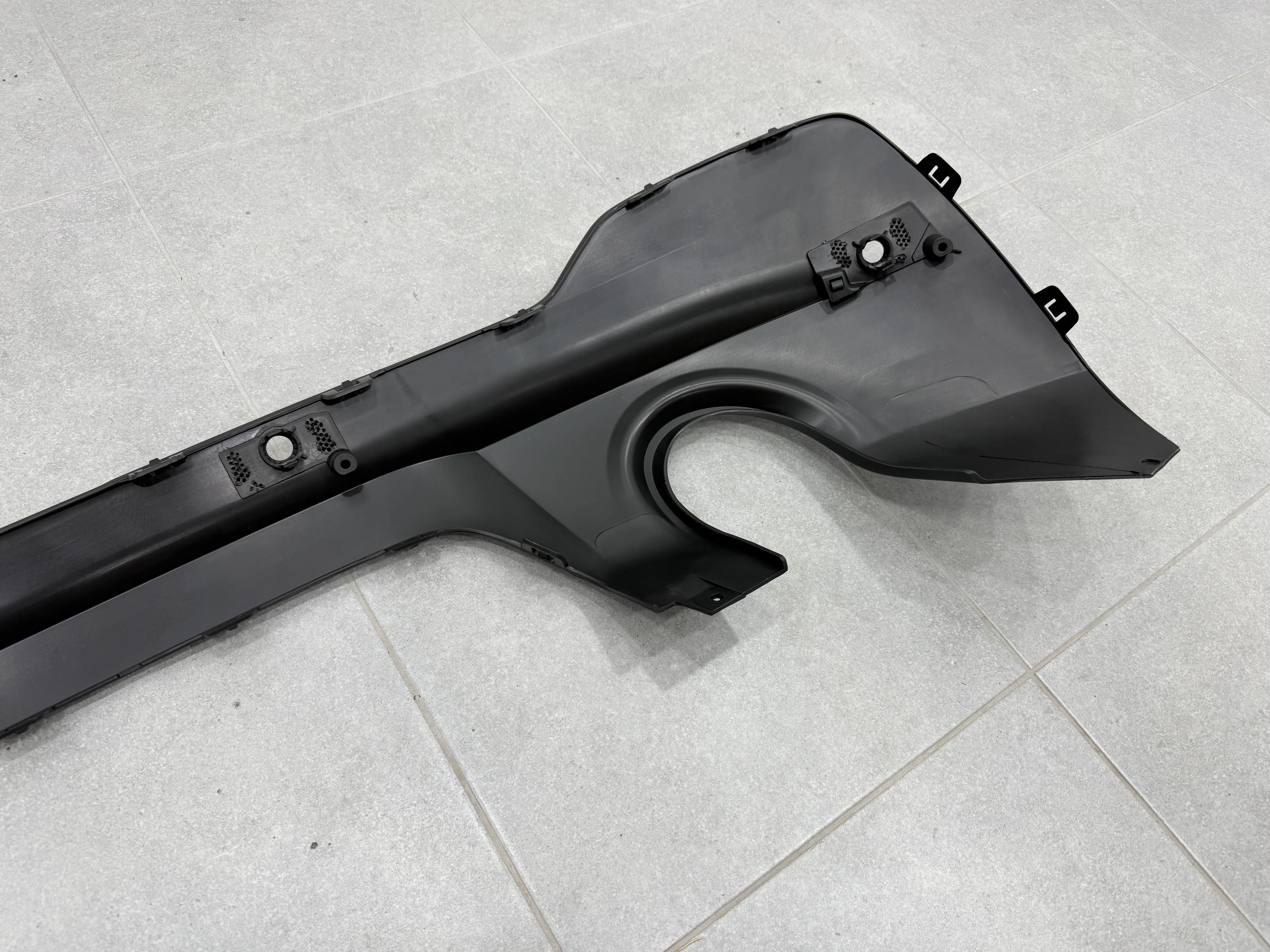 Накладка дифузор заднього бампера M Paket під парктроніки для BMW X4 F26 2014-2018 2