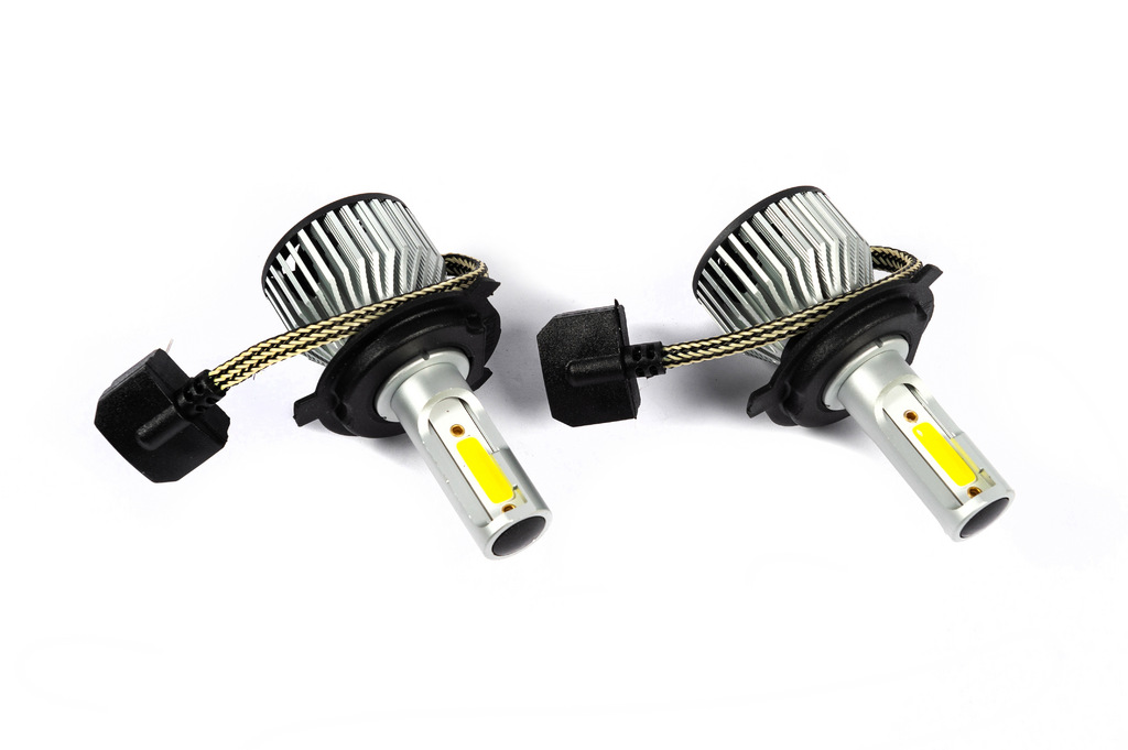 Комплект LED ламп H4 Niken Eco-series 3