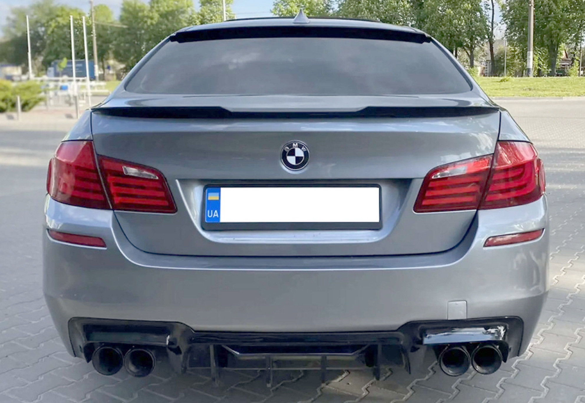 Задній дифузор CS-Style (для M5, чорний глянець, вакуумне формування) 2