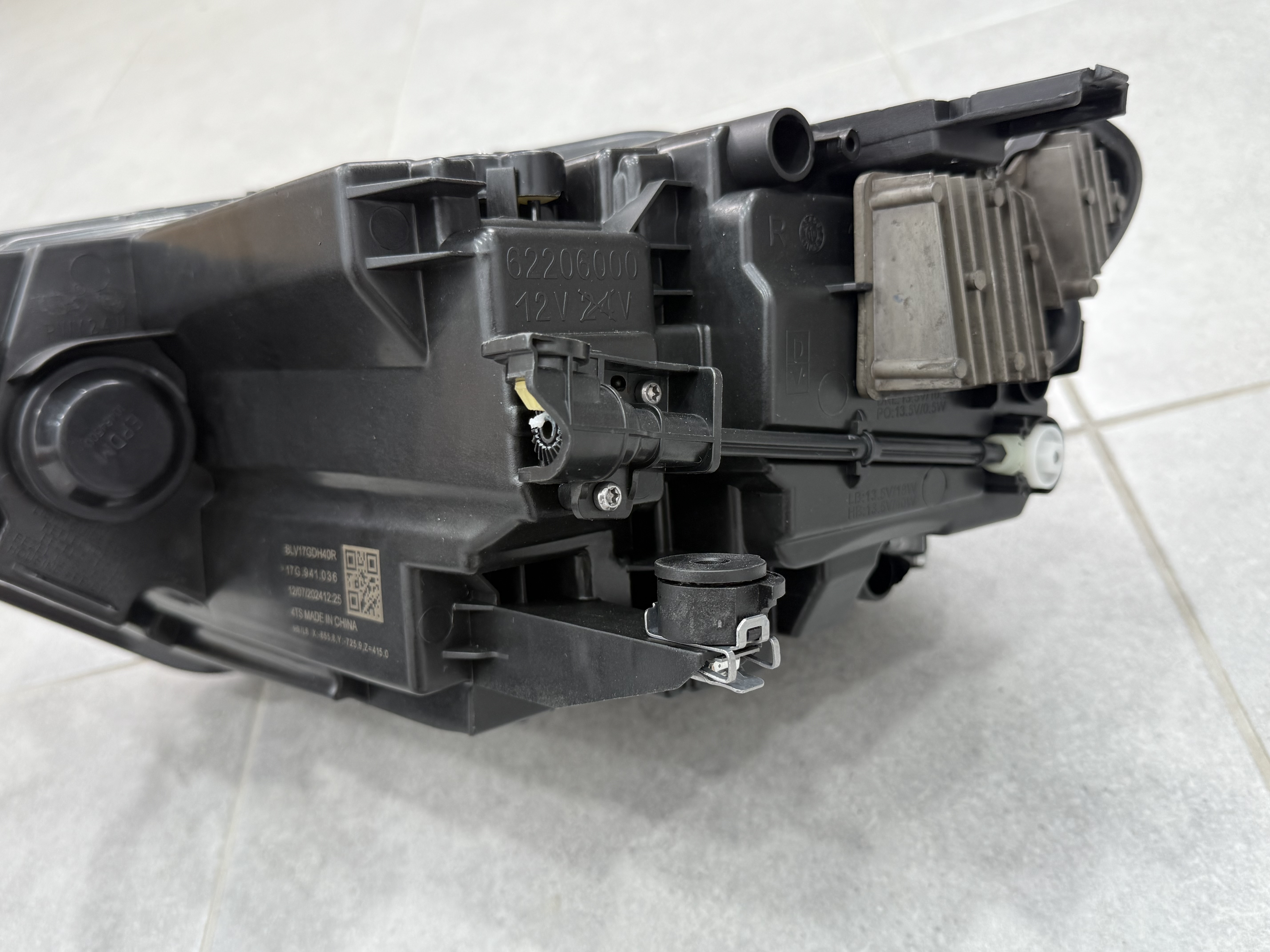 FULL LED фари з лінзою для Volkswagen Jetta 7 2019-2024 4