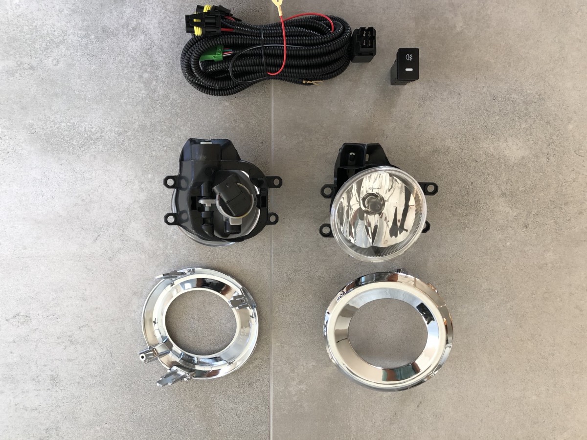 Протитуманні фари Toyota Land Cruiser Prado 150 2013- з хромованою окантовкою 2