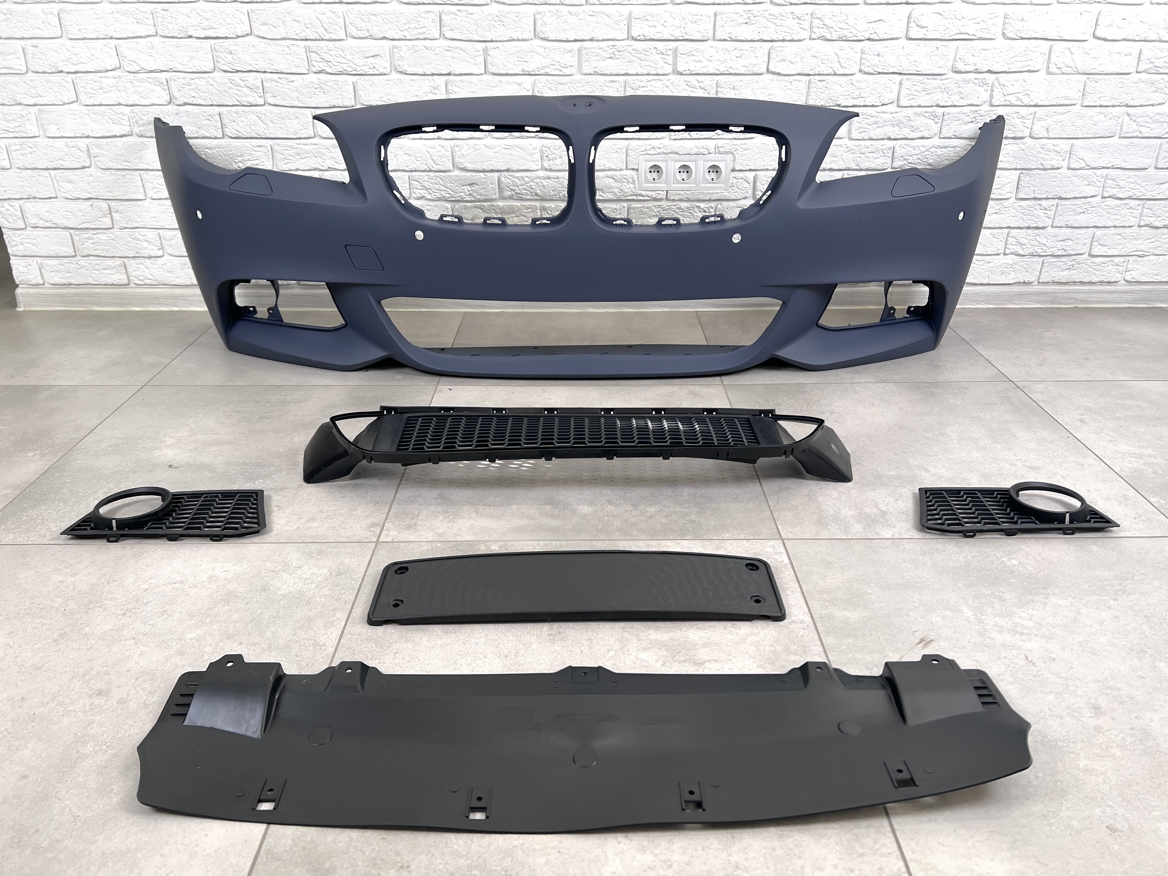 Передній бампер у зборі M Paket BMW 5 Series F10 F11 2010-2013 2