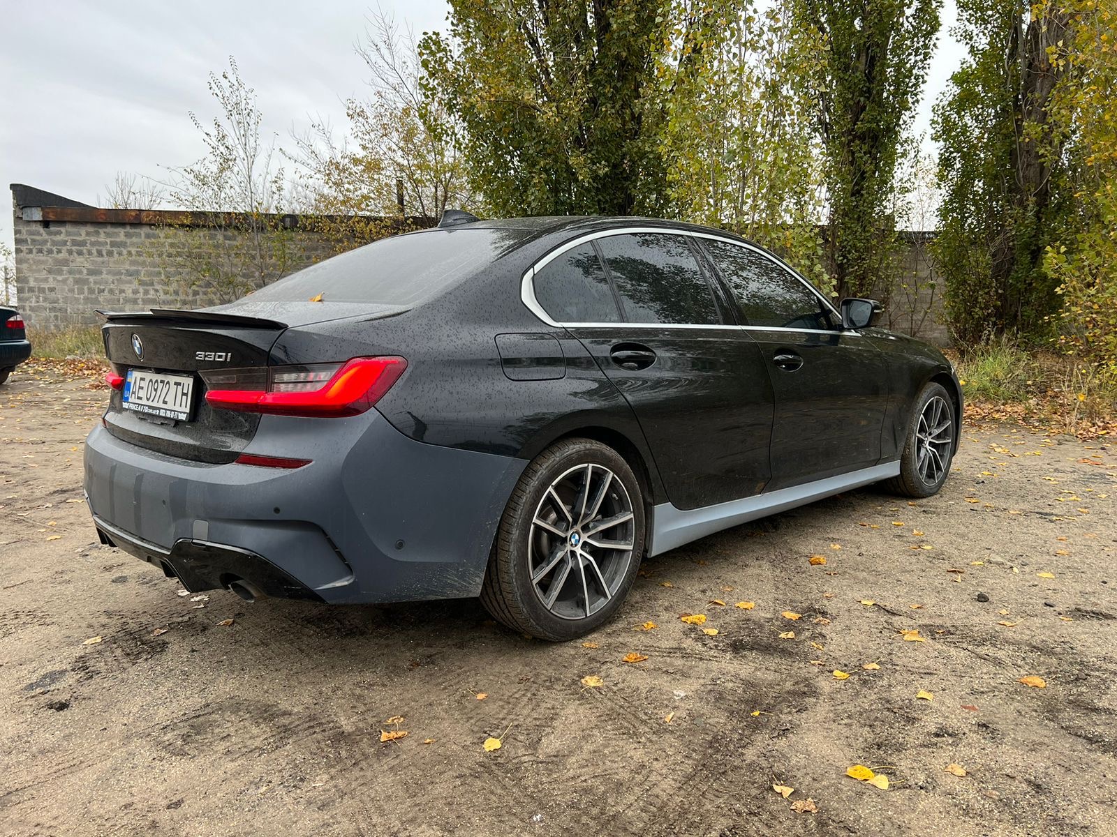 Комплект обвісу M paket BMW 3 series G20 2018-2022 (передній / задній бампер, пороги) 4