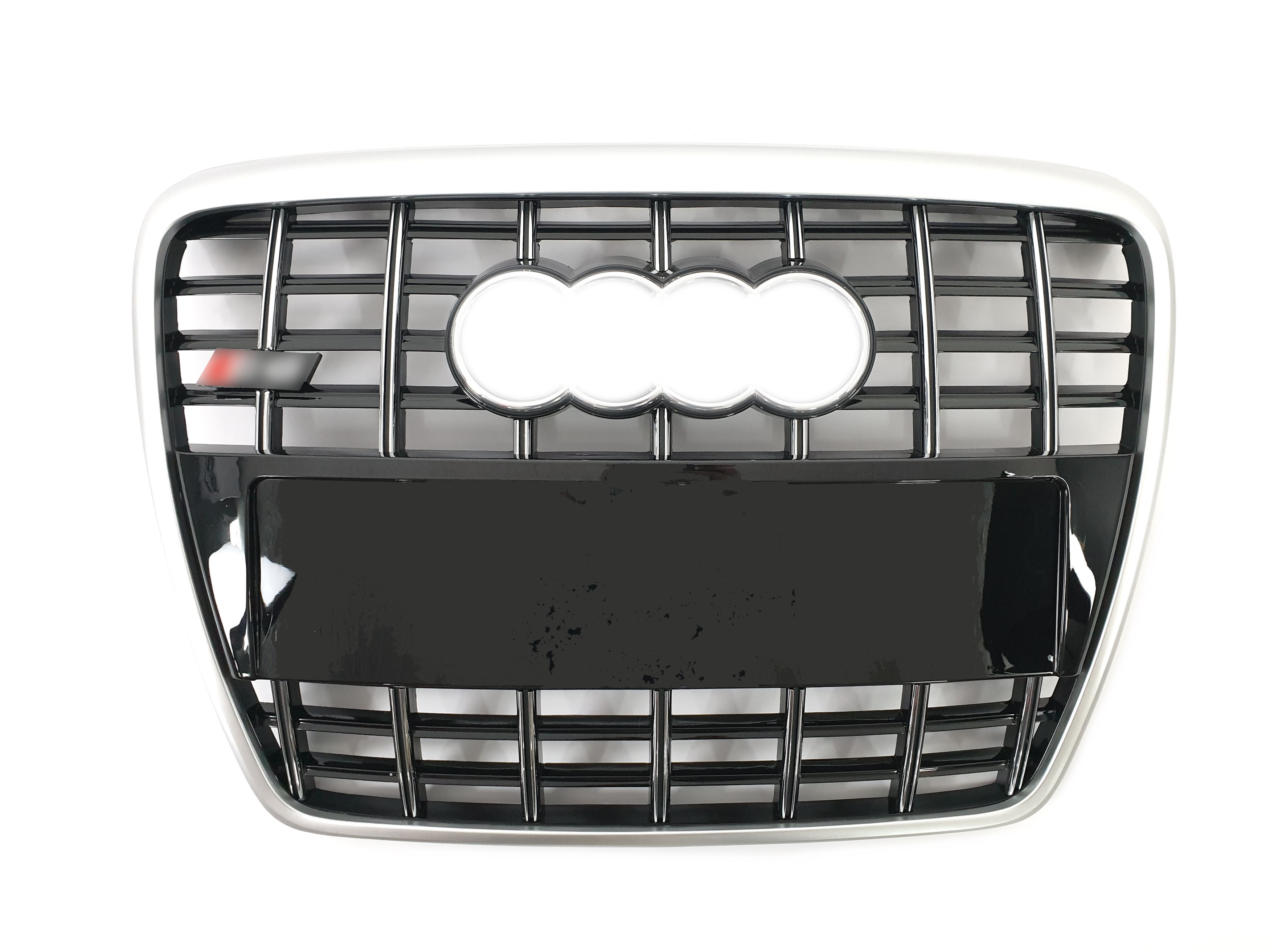 Решітка радіатора Black Silver (в стилі S6) без PDC на Audi A6 C6 2004-2011 року
