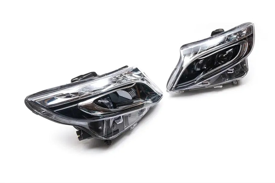 Передні фари V-class дизайн LED (для V-class 2 шт) 2