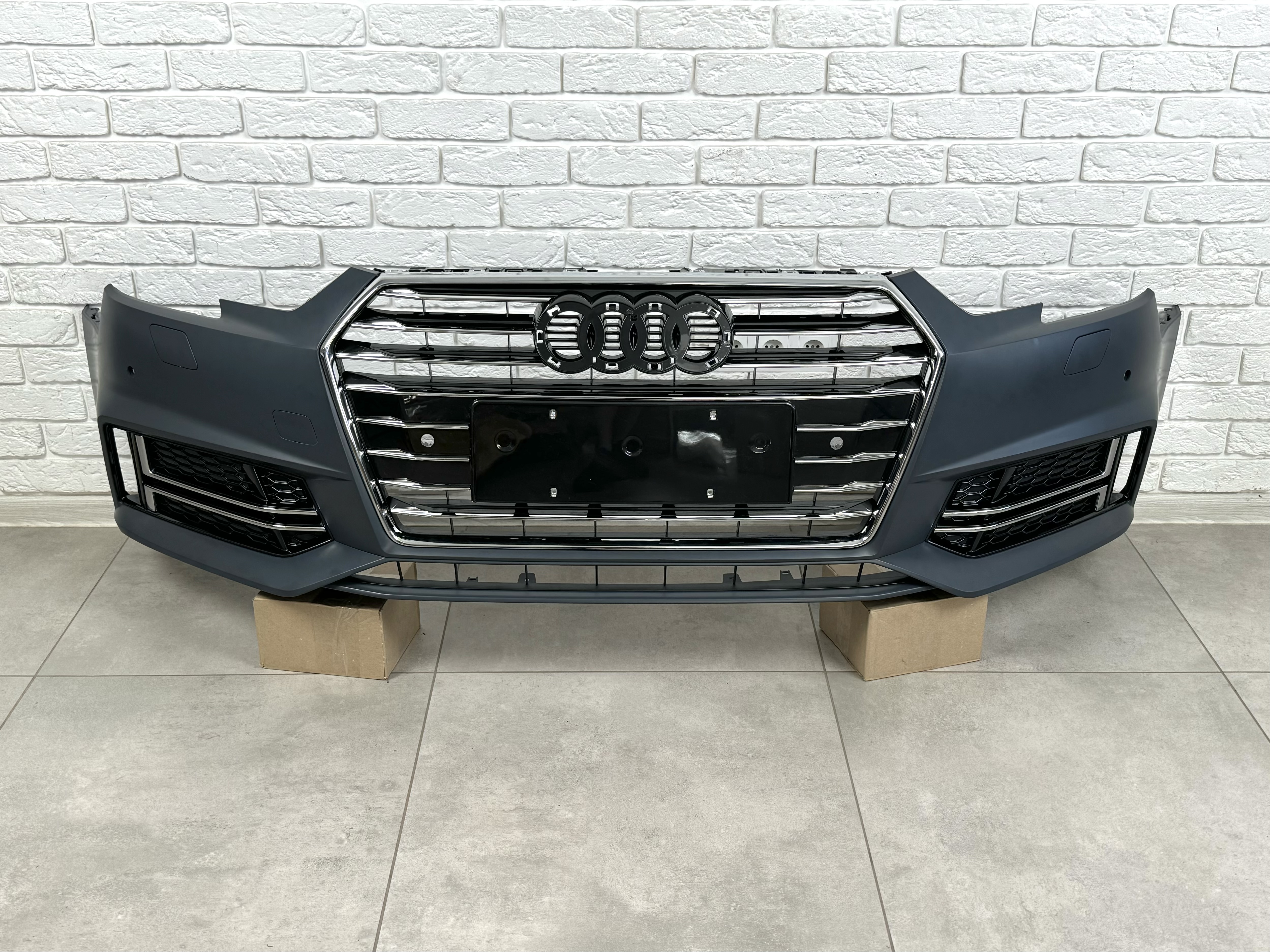 Бампер передній у зборі S-Line для Audi A4 B9 2015-2019 4
