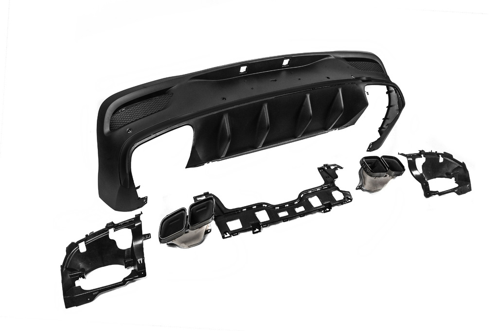 Задній дифузор з насадками Black (дизайн GLE63) 4