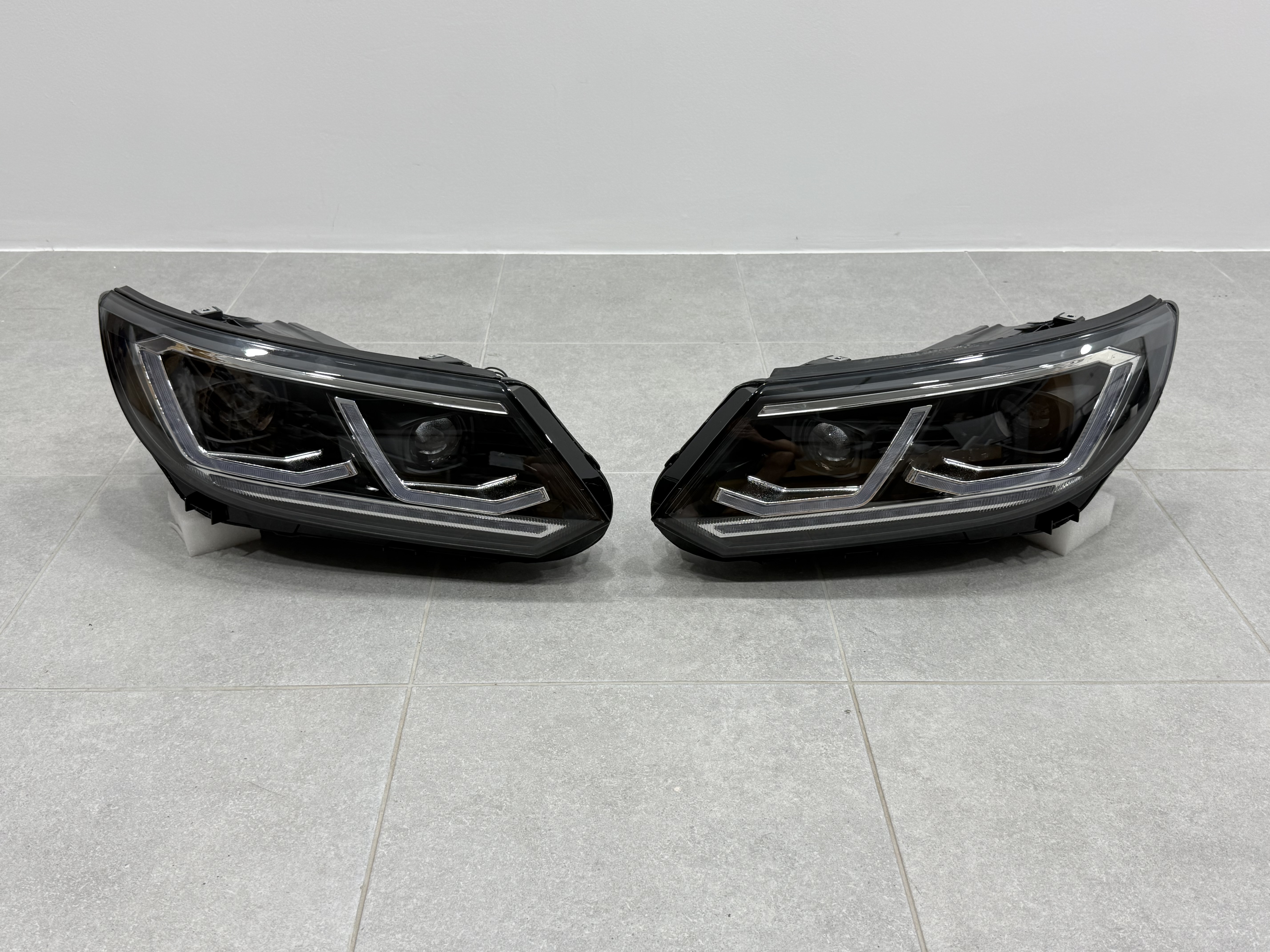 Фари FULL LED Volkswagen Tiguan 2013-2018 2шт. комплектні з блоками, ЗАМІНА ГАЛОГЕНУ 2