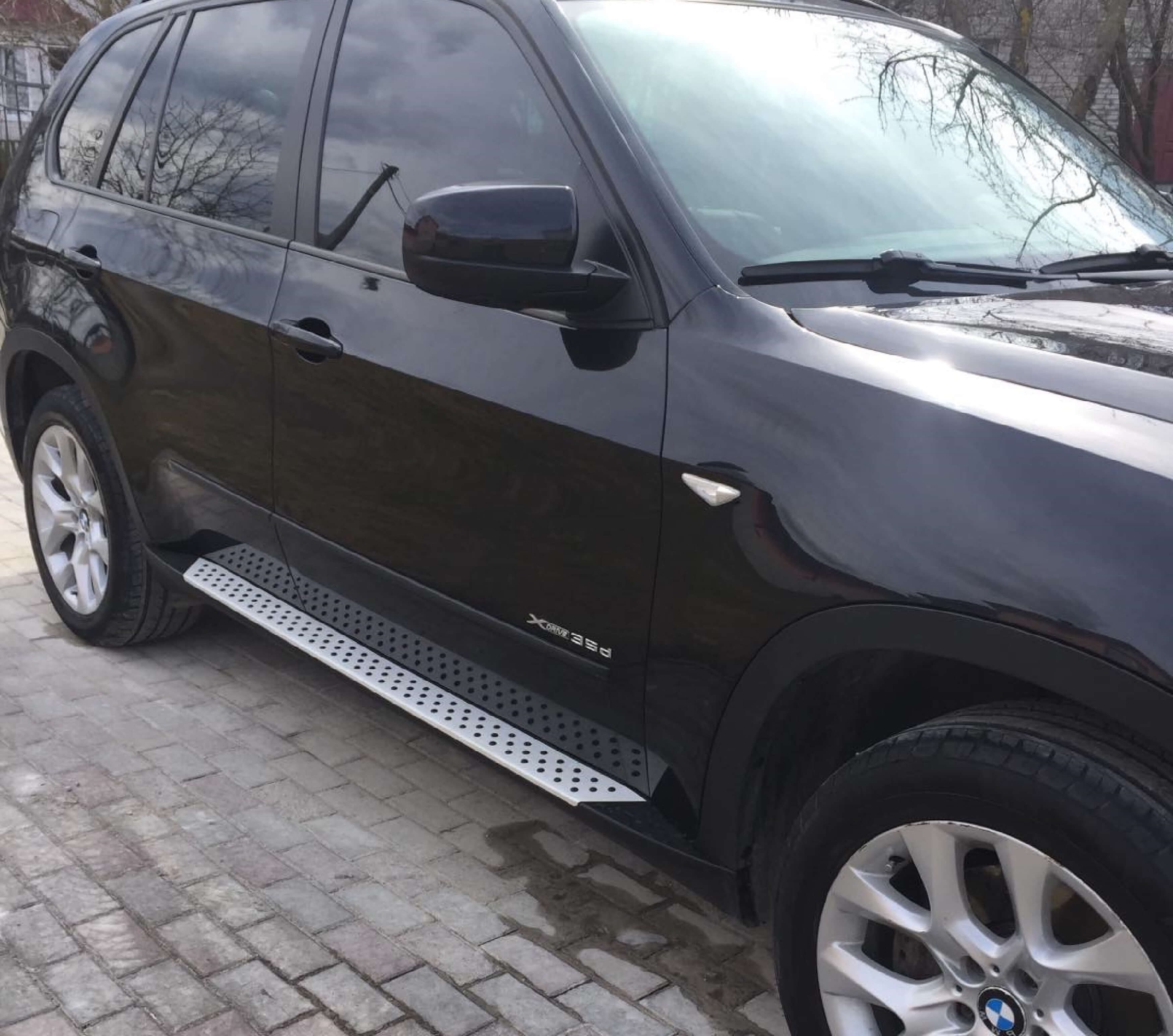 Підніжки OEM на BMW X5 E70 2007-2010 року 5