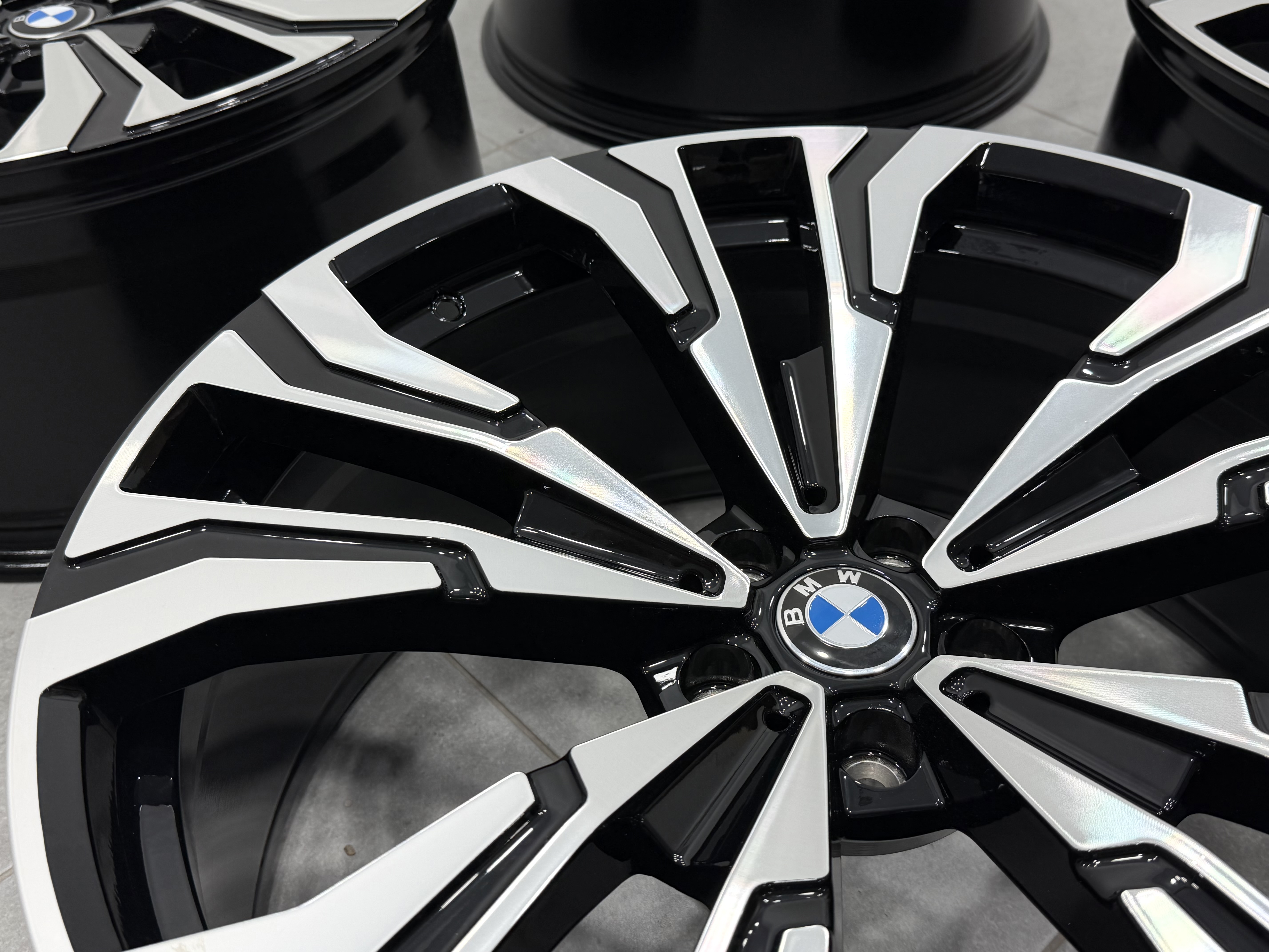 Диски різноширокі стиль 914M R22 9.5 10.5 для BMW 5x112 66.6, комплект 4шт. 5