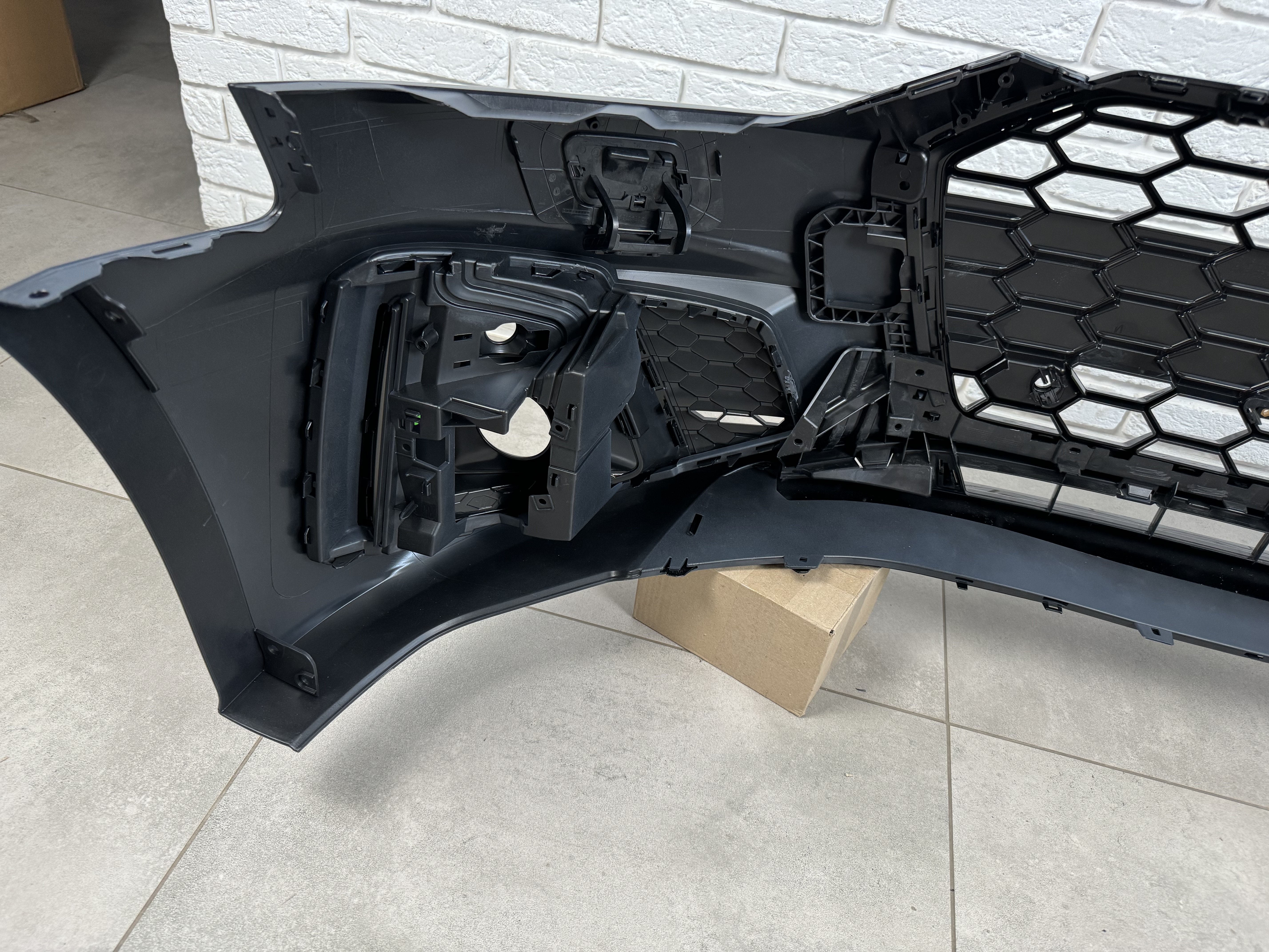 Бампер передній у зборі S-Line для Audi A5 B9 2020- 5