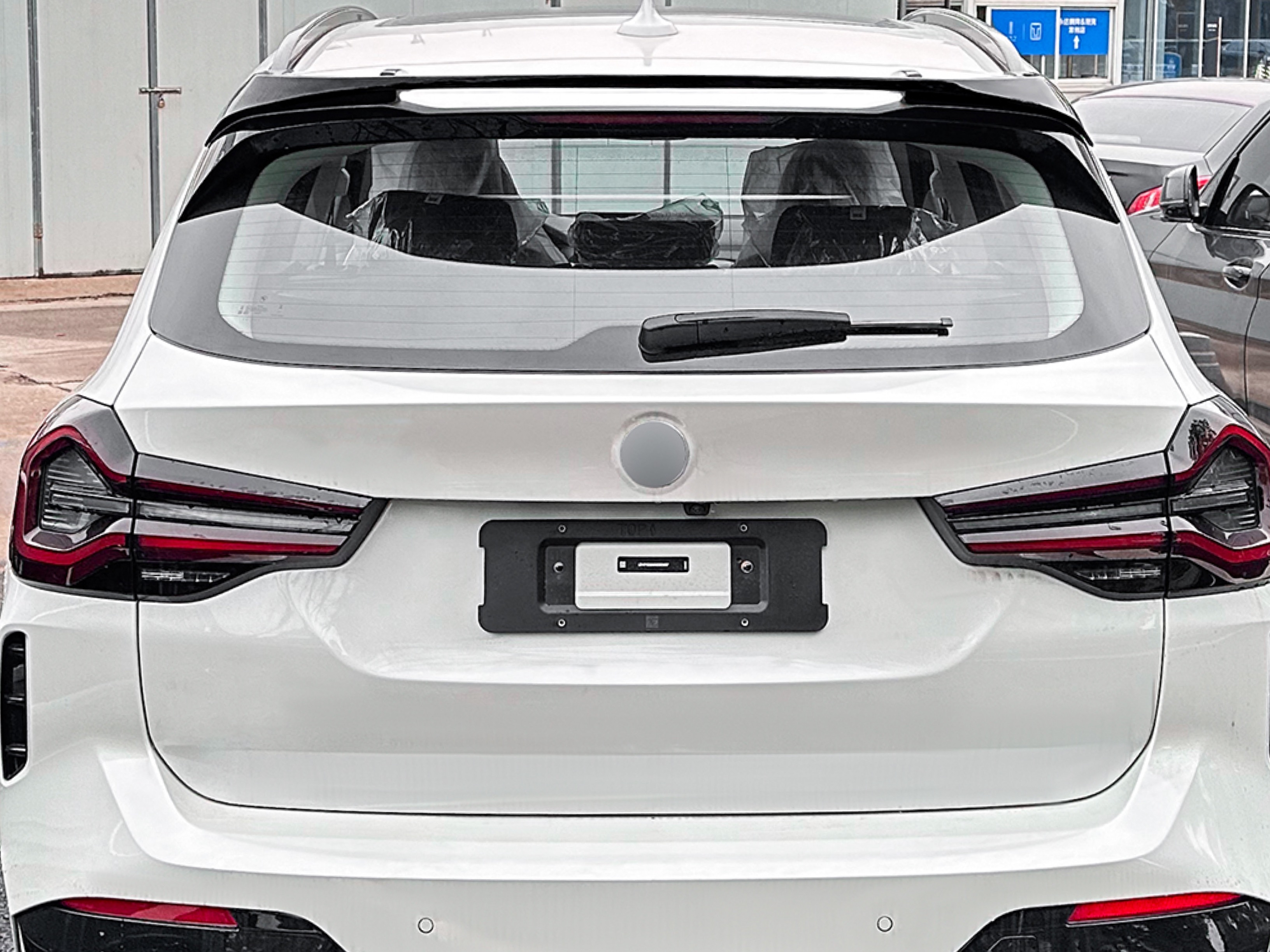 Спойлер на кришку багажника BMW X3 G01 2018-2024 ABS пластик, колір чорний глянець 3