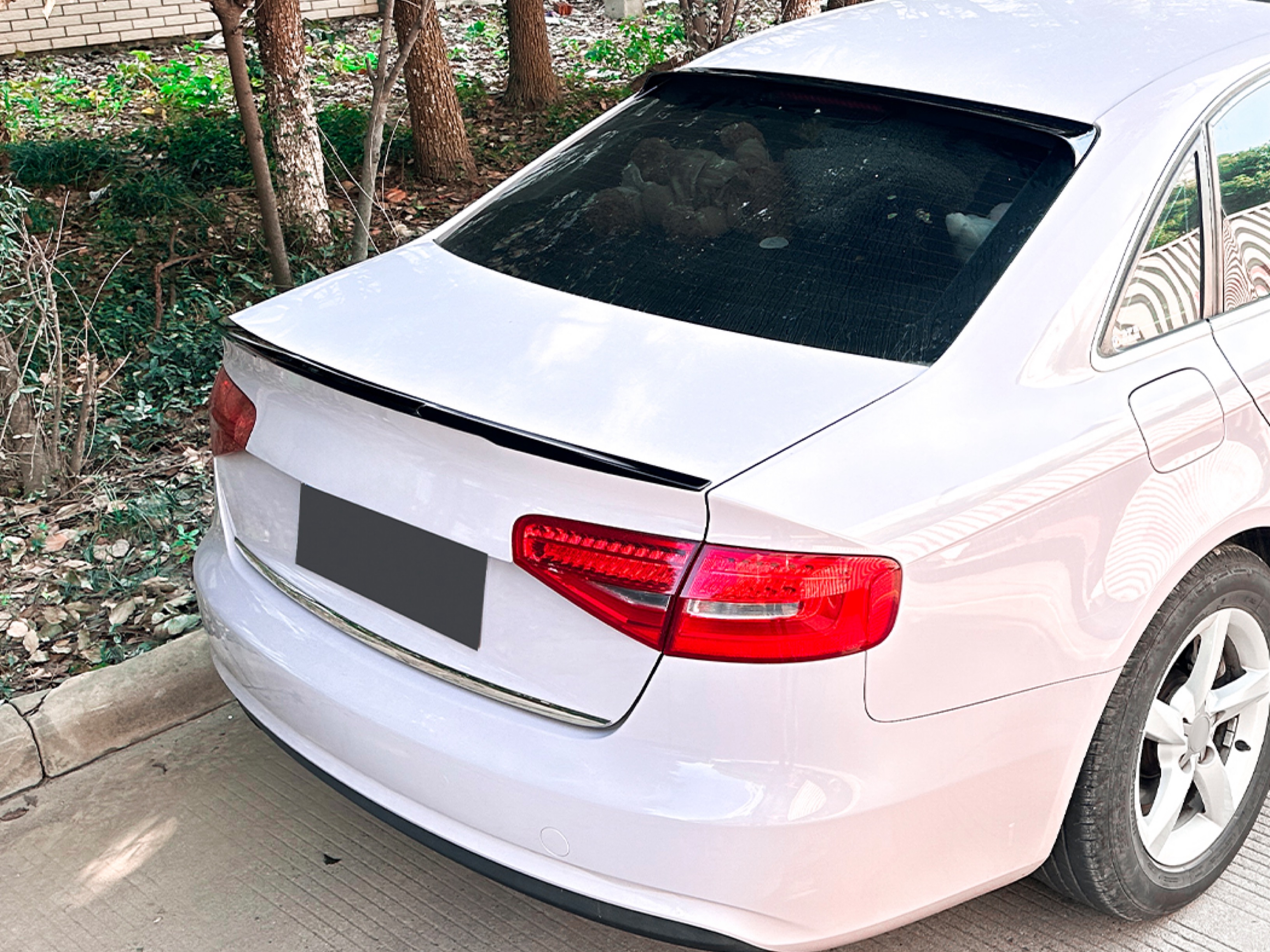 Спойлер ліп стиль M4 для Audi A4 B8 2008-2016 ABS пластик, колір чорний глянець 3